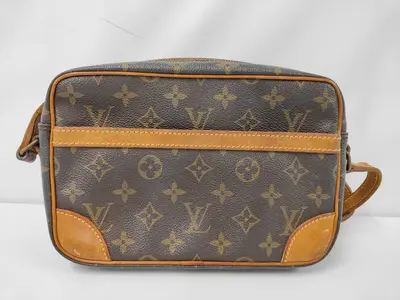 M51276 Monogram Trocadero 24 Shoulder Bag