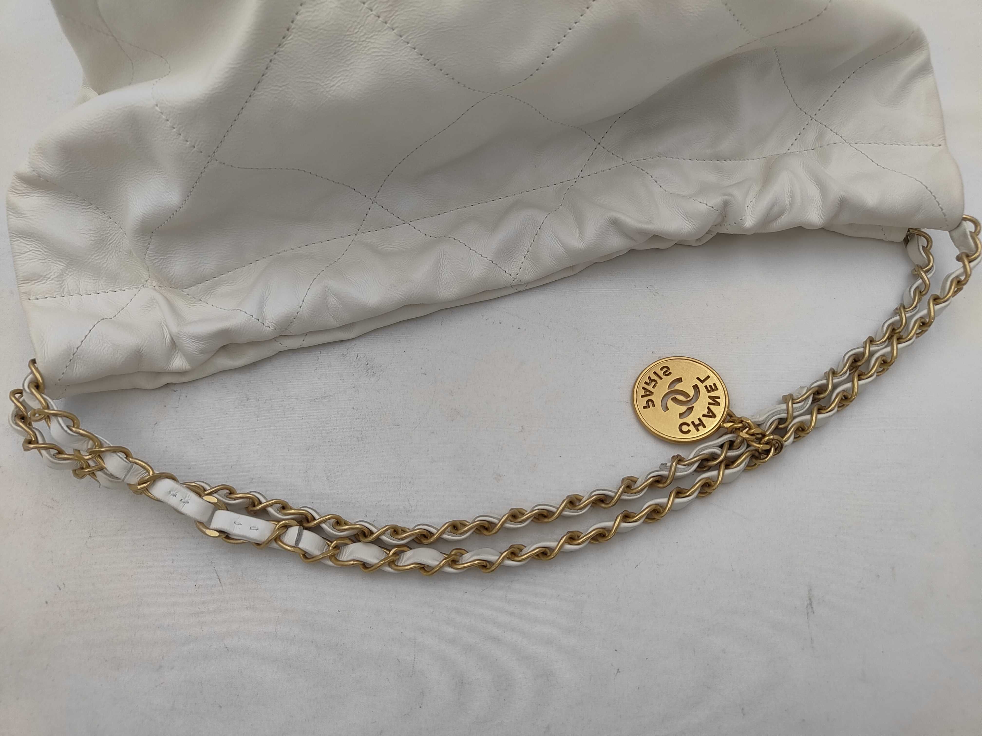 AS3260 CHANEL22 Chain Shoulder Bag, Pouch, Shoulder Bag — view 3