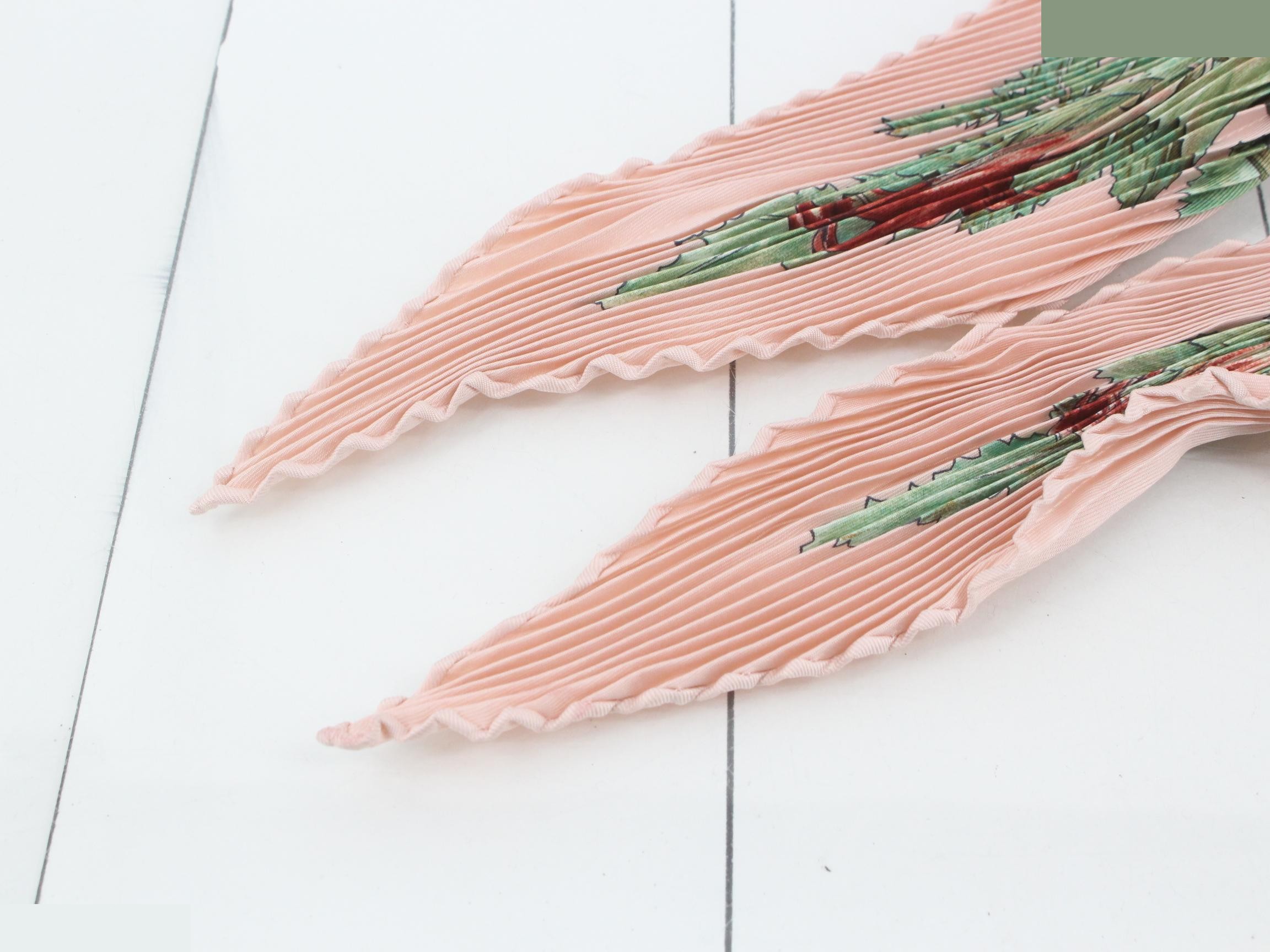 Hermès Carre Pleated — view 3