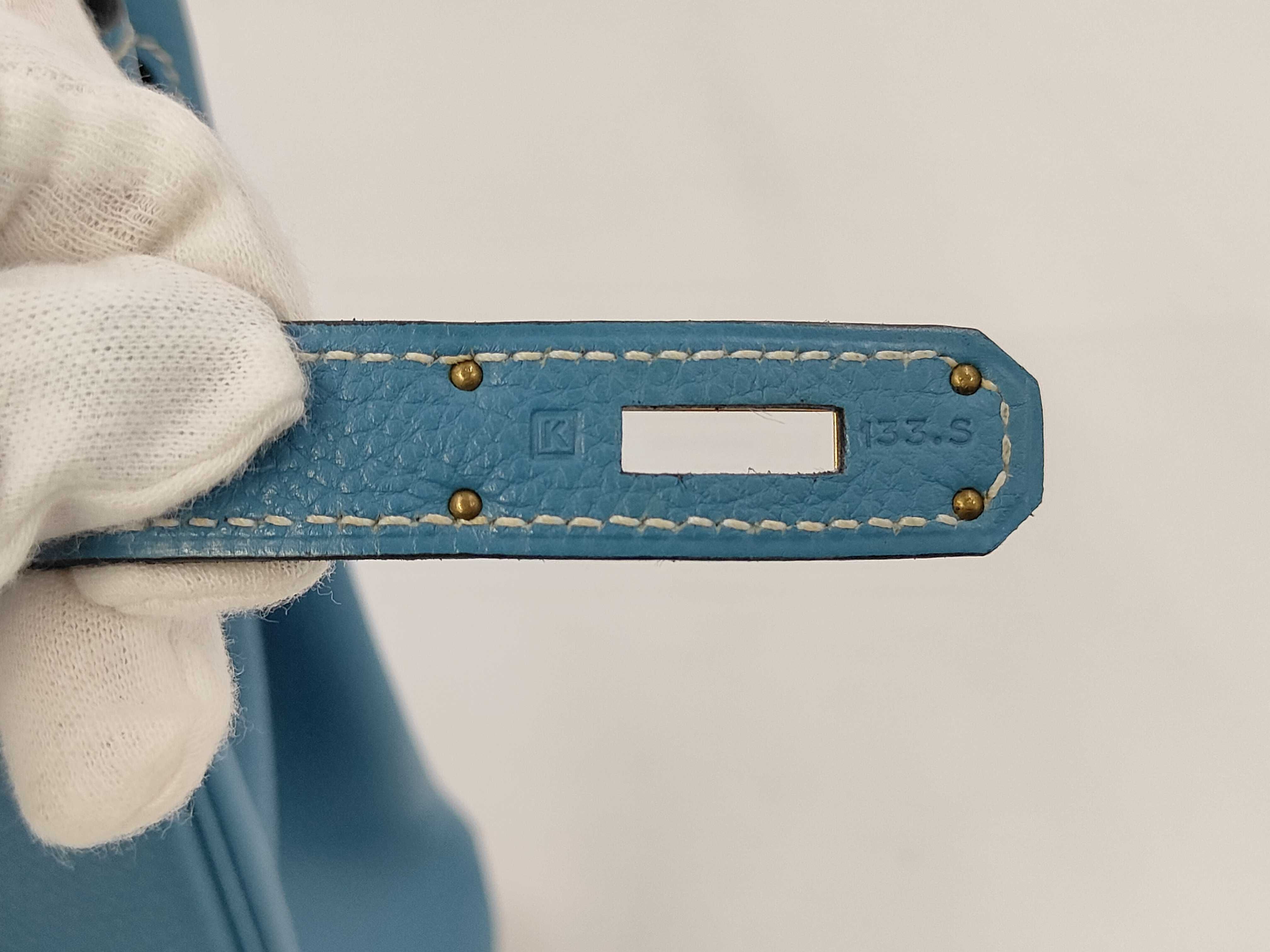 Kelly 32 Blue Jean Taurillon Leather Gold Hardware [Stamp] K Handbag — view 14