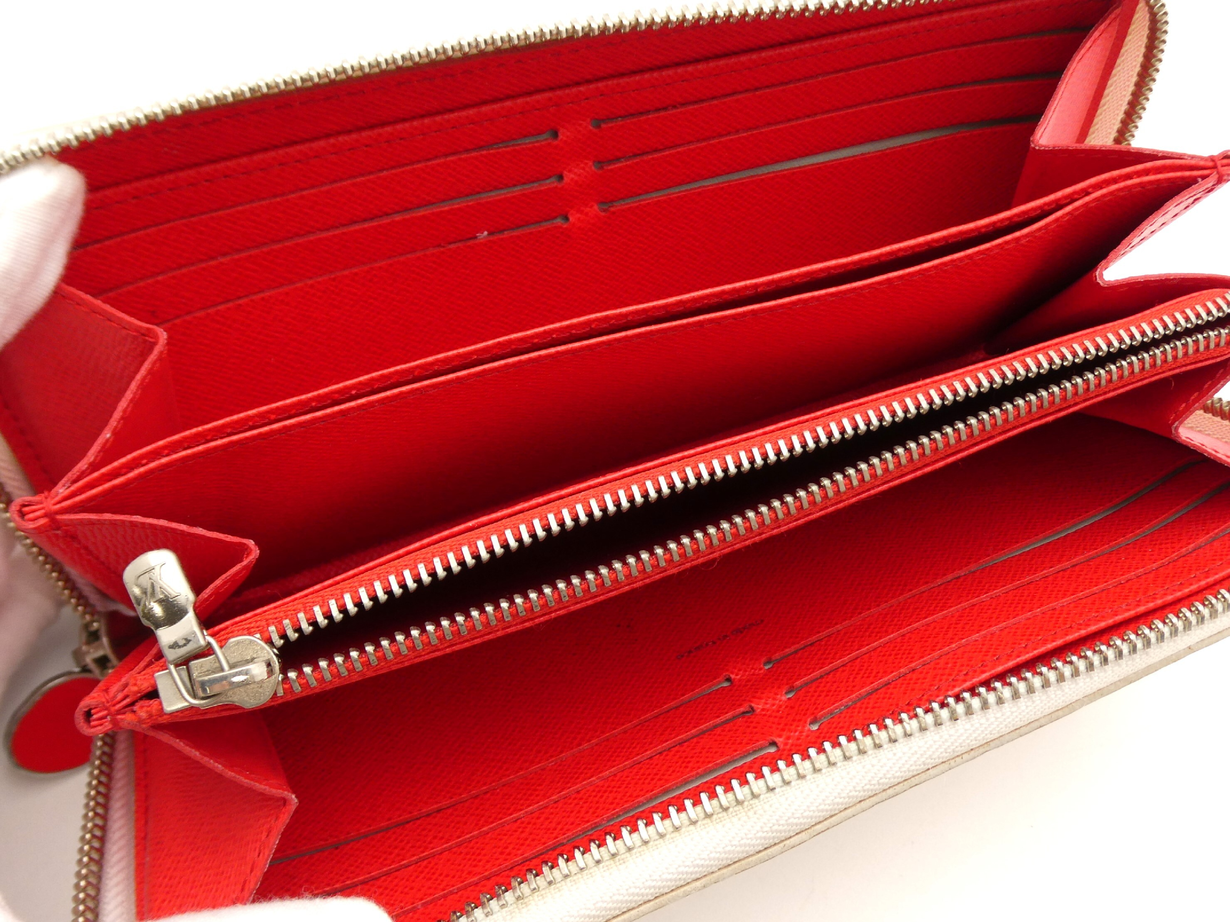 Epi Zippy Wallet, Yayoi Kusama design, IC chip compatible. — view 7