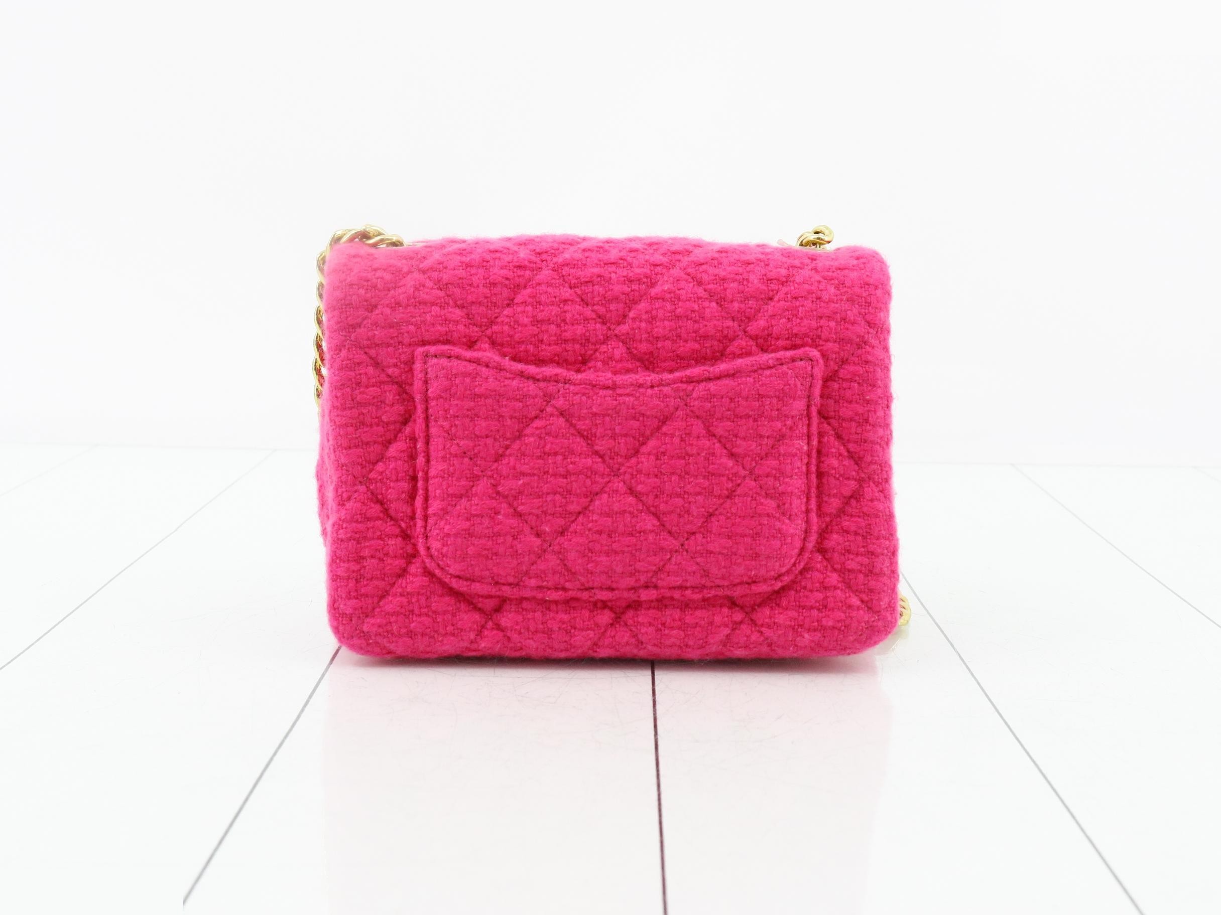 Tweed Messenger Chain Shoulder Bag — view 2