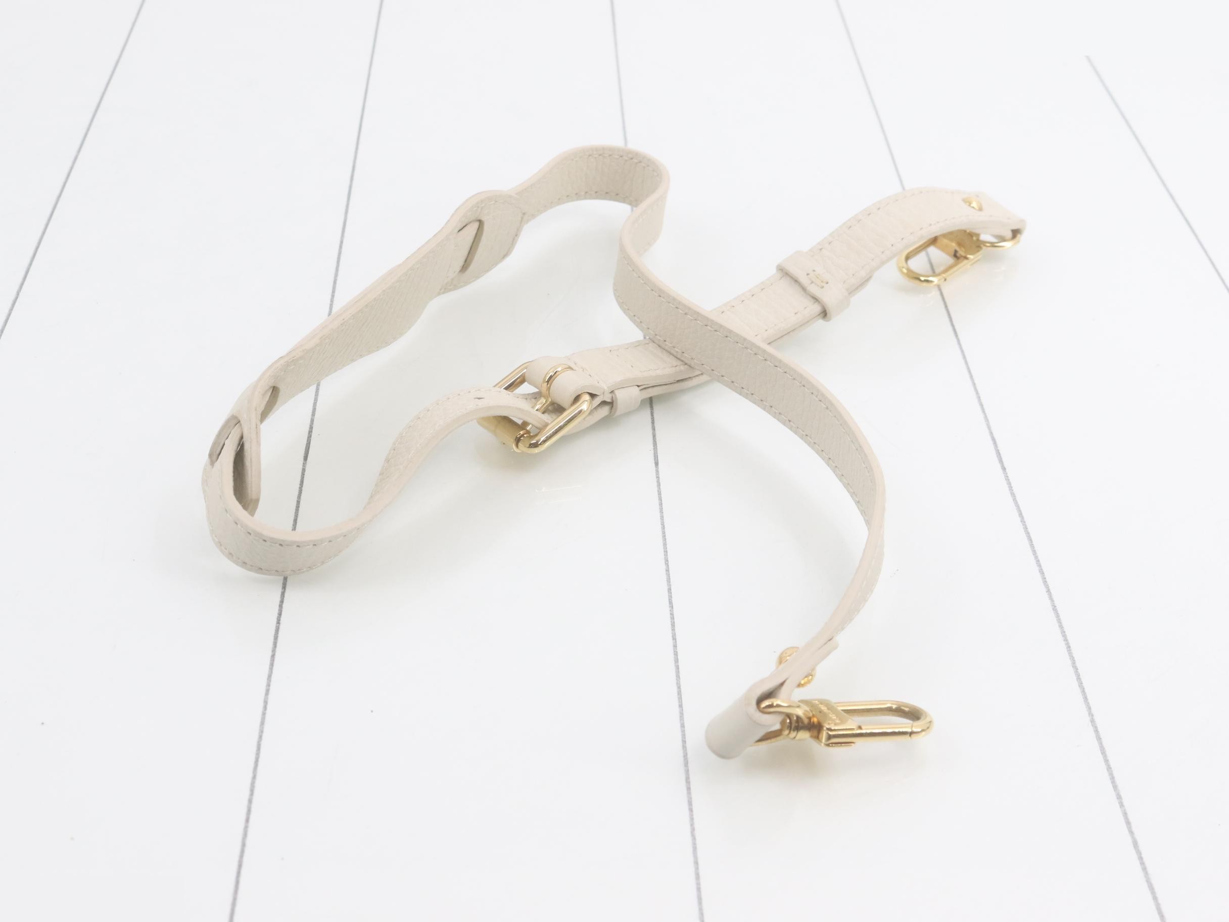 Marina PM with shoulder strap — view 7
