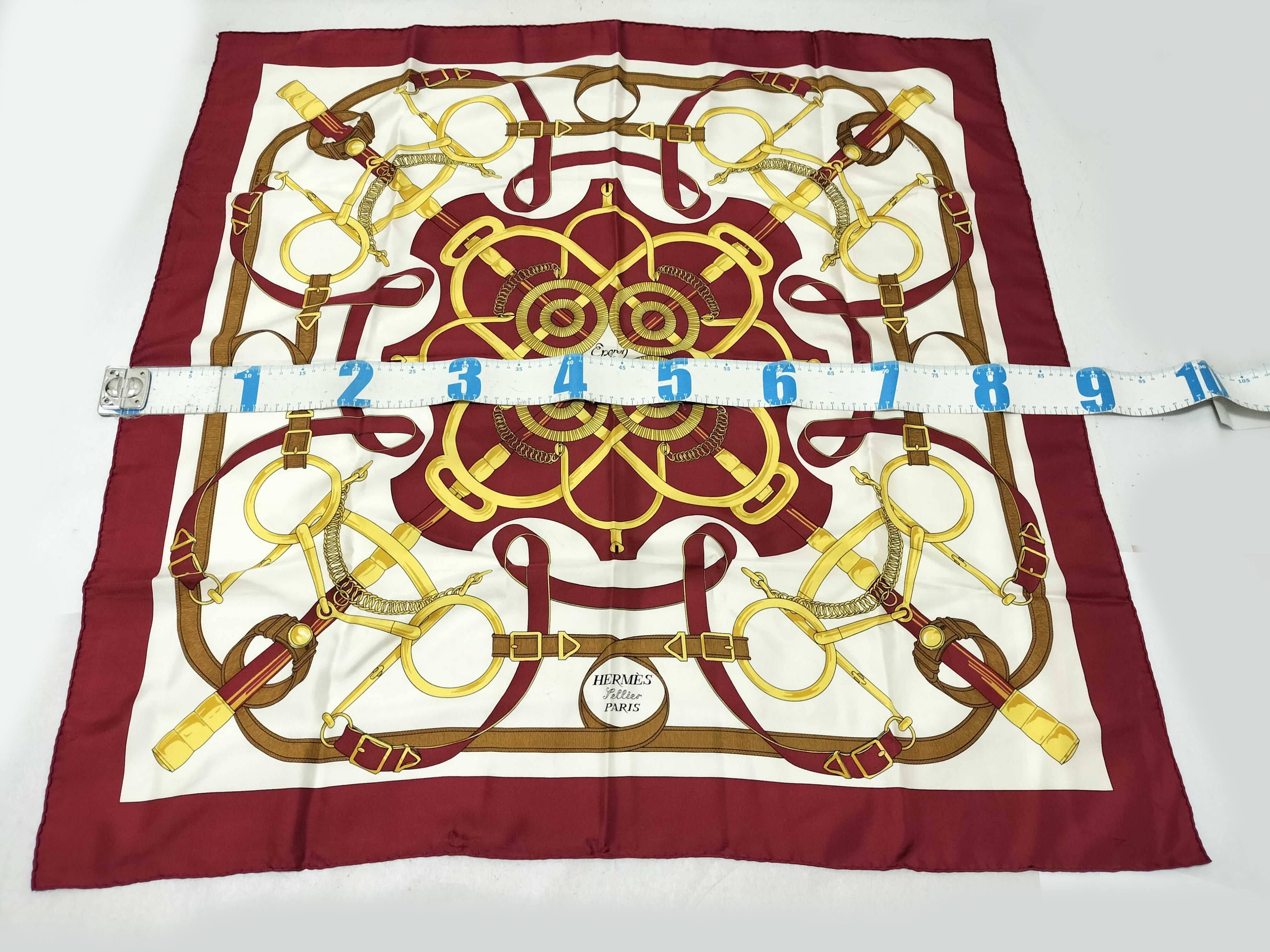 Carre / Scarf / Cashmere and other accessories — view 2