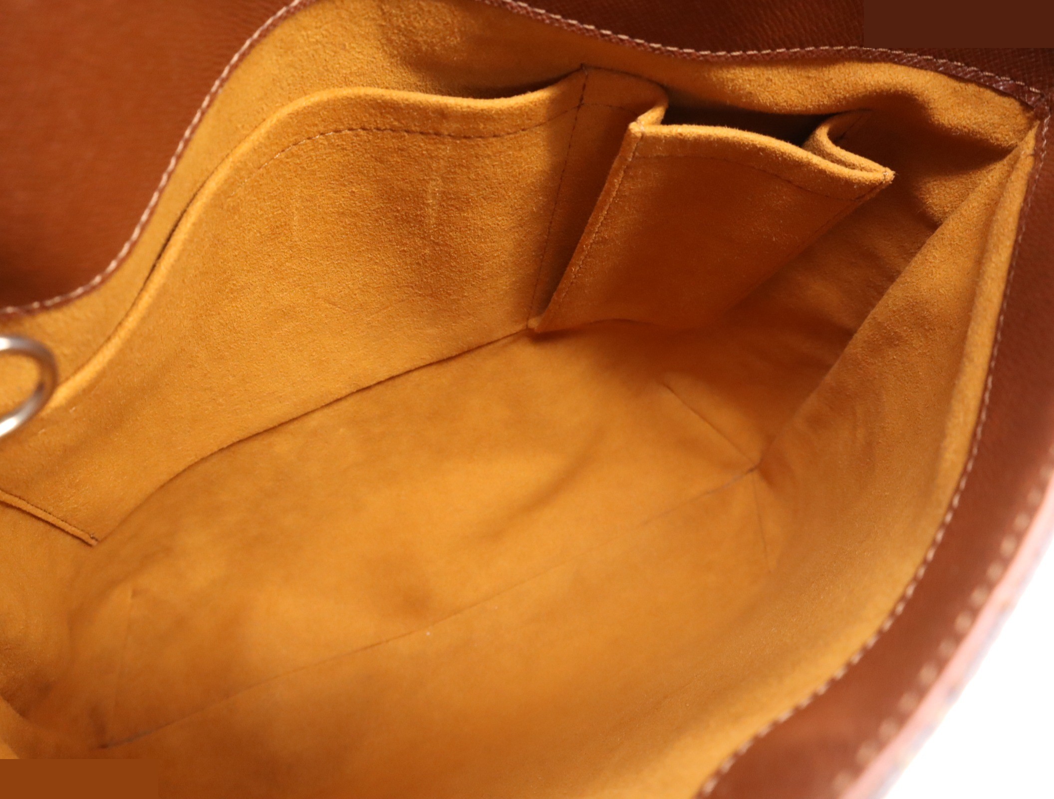 Musette — view 7