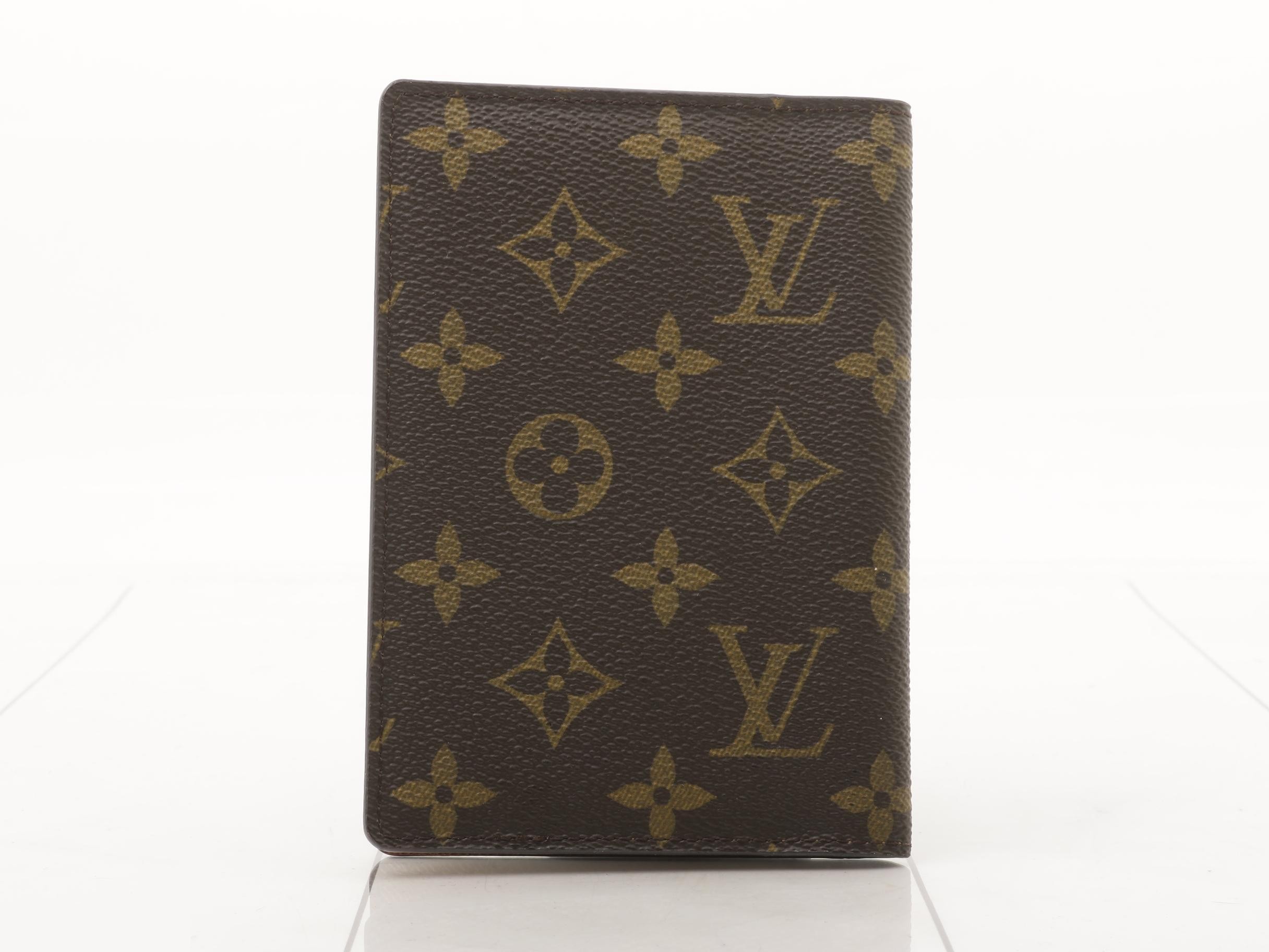 Couverture Passeport — view 2