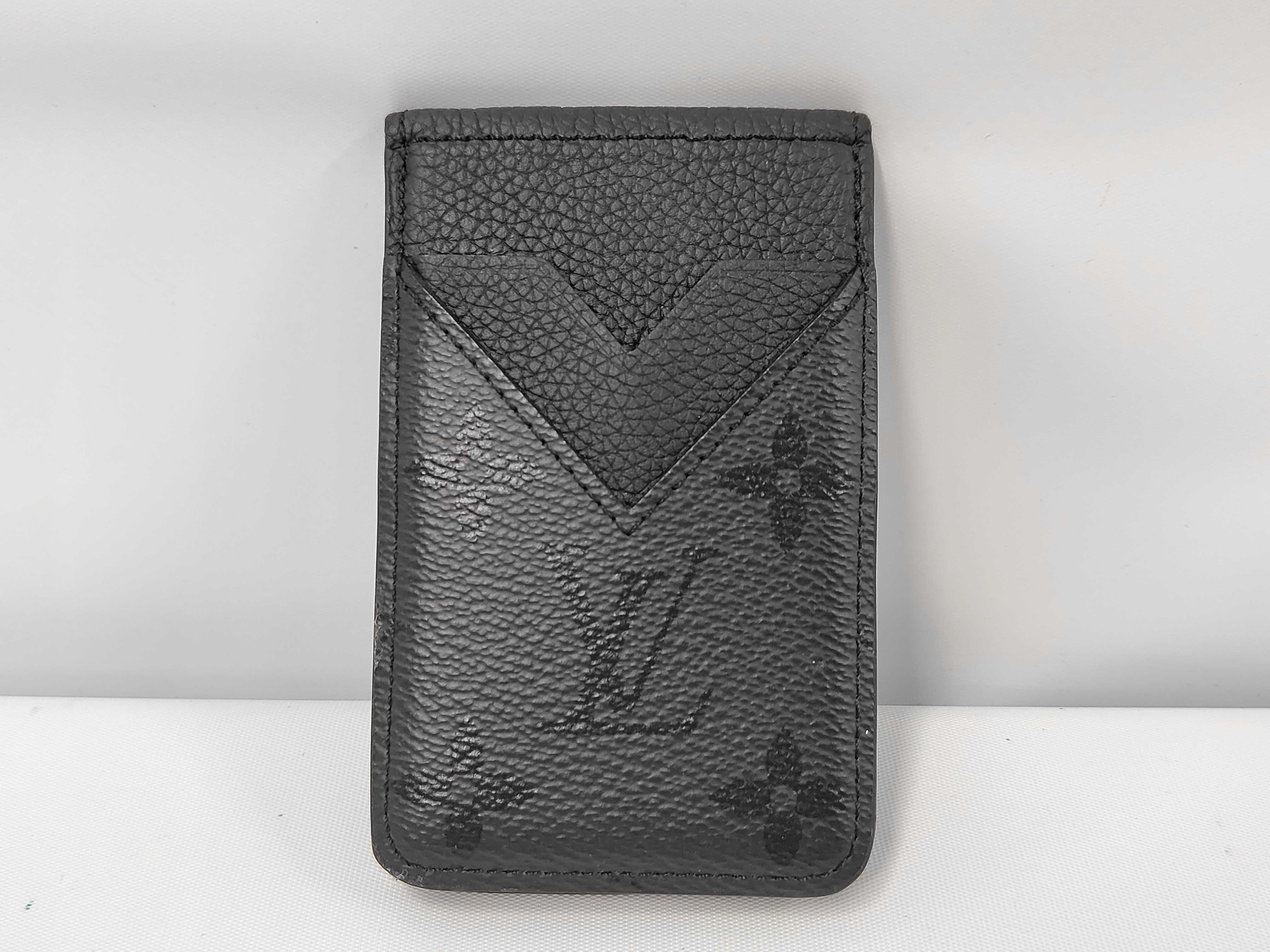 Compact Magnetic Magsafe Card Case M26742 (Card Case, Pass Case, Business Card Holder)