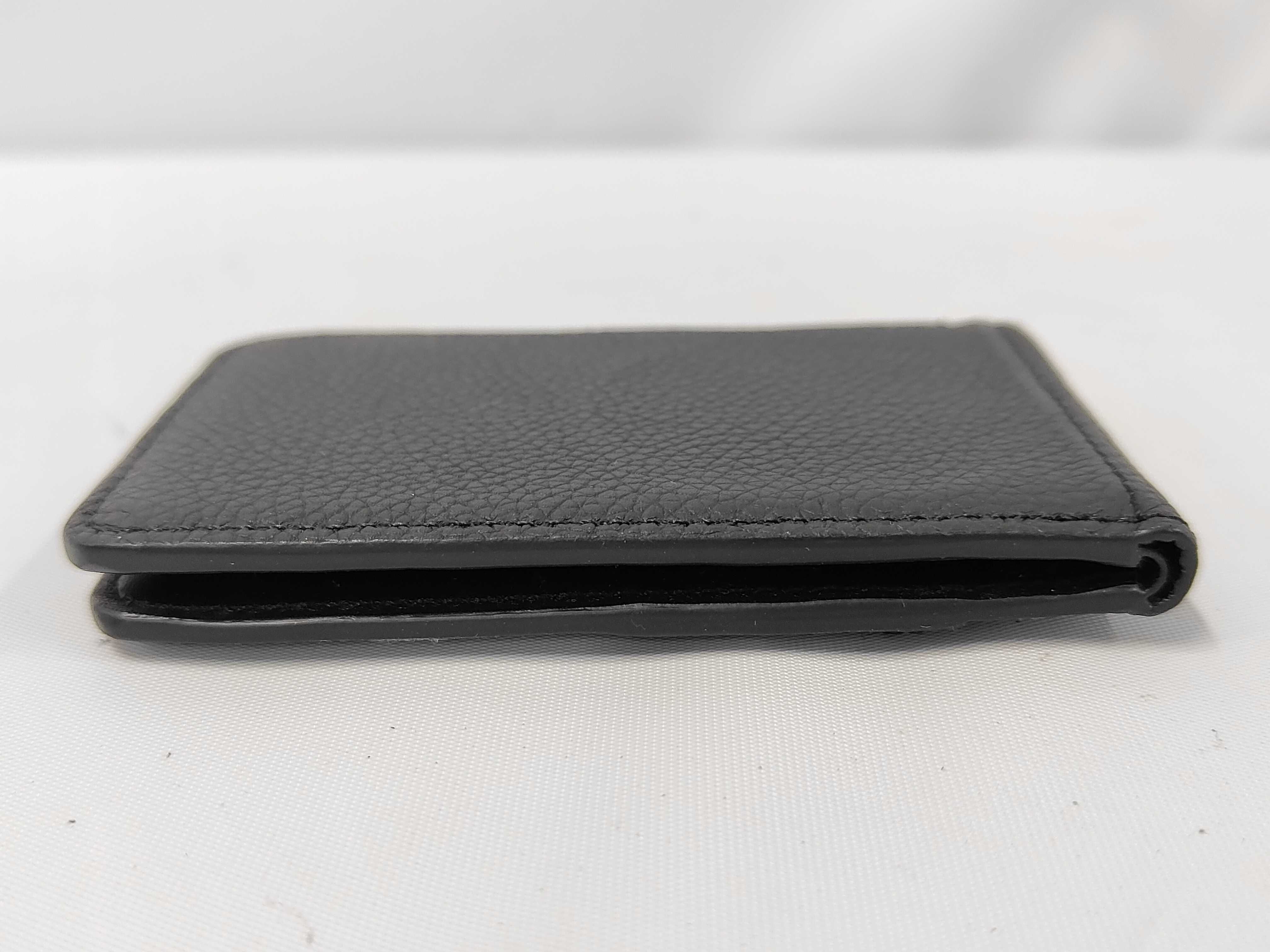 Compact Magnetic Magsafe Card Case M26742 (Card Case, Pass Case, Business Card Holder) — view 4