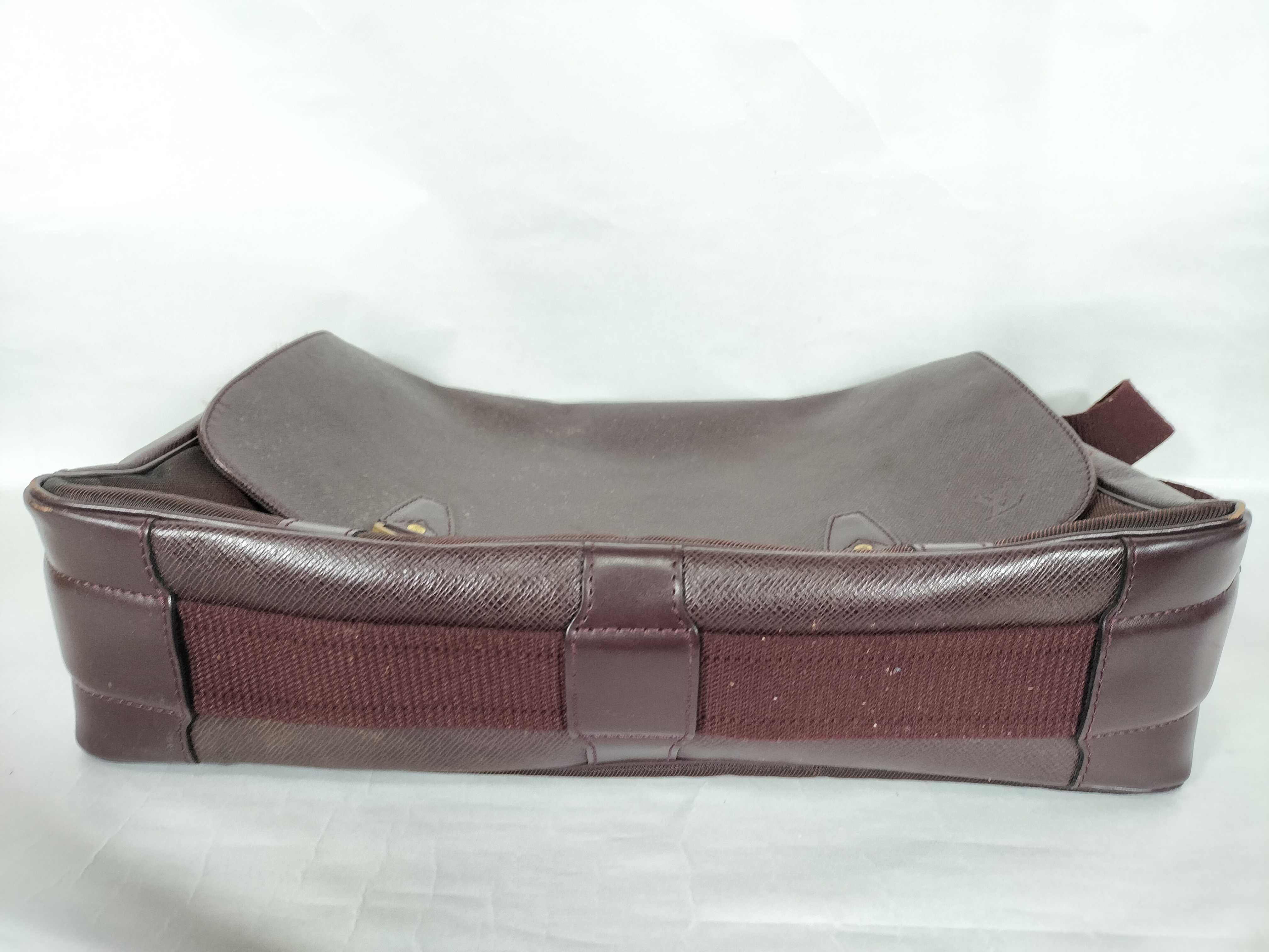 Taiga Delsu Acajou M30166 Shoulder Bag — view 8