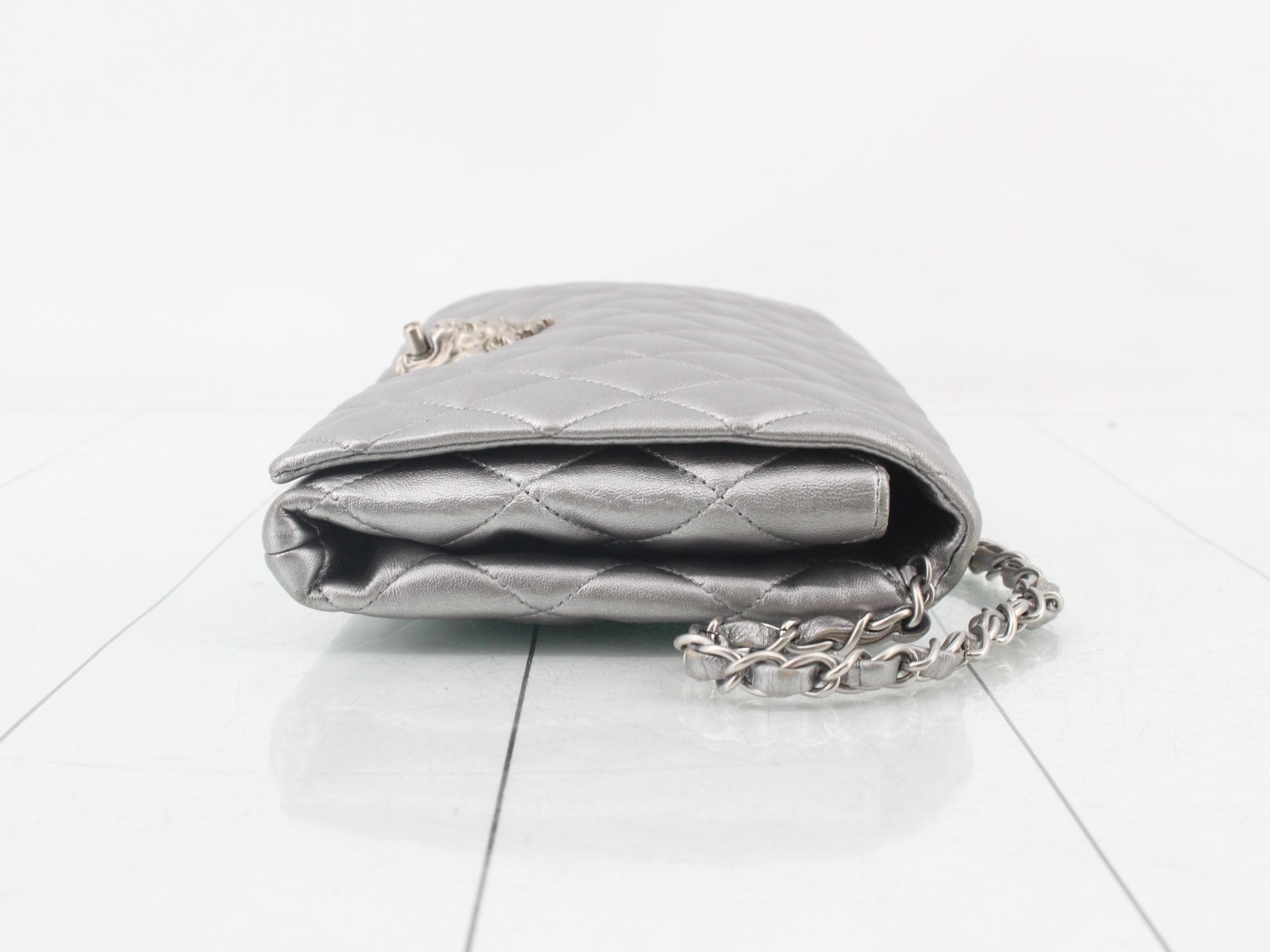 Matelassé (bag) - Shoulder bag — view 3