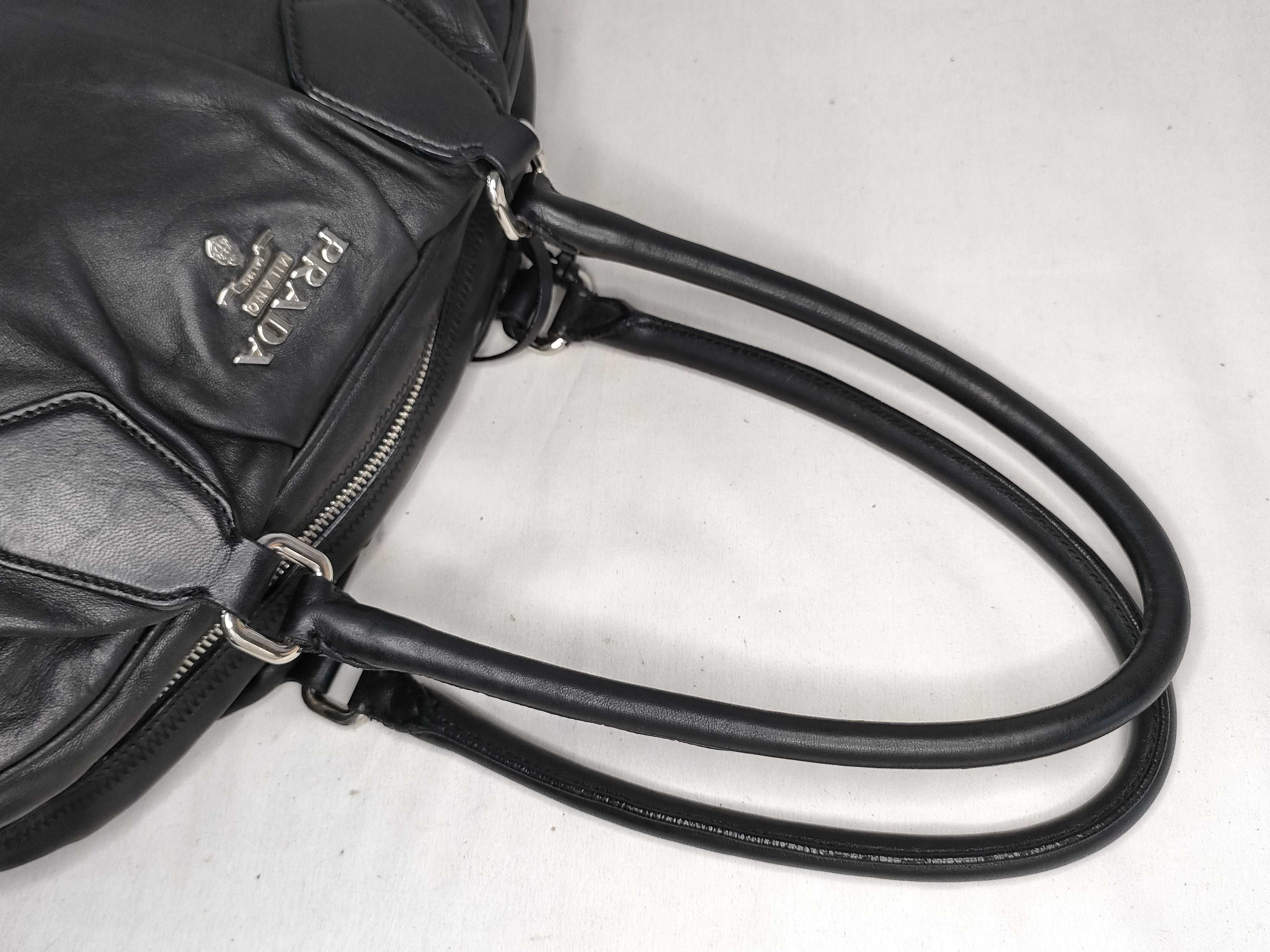 handbag — view 3