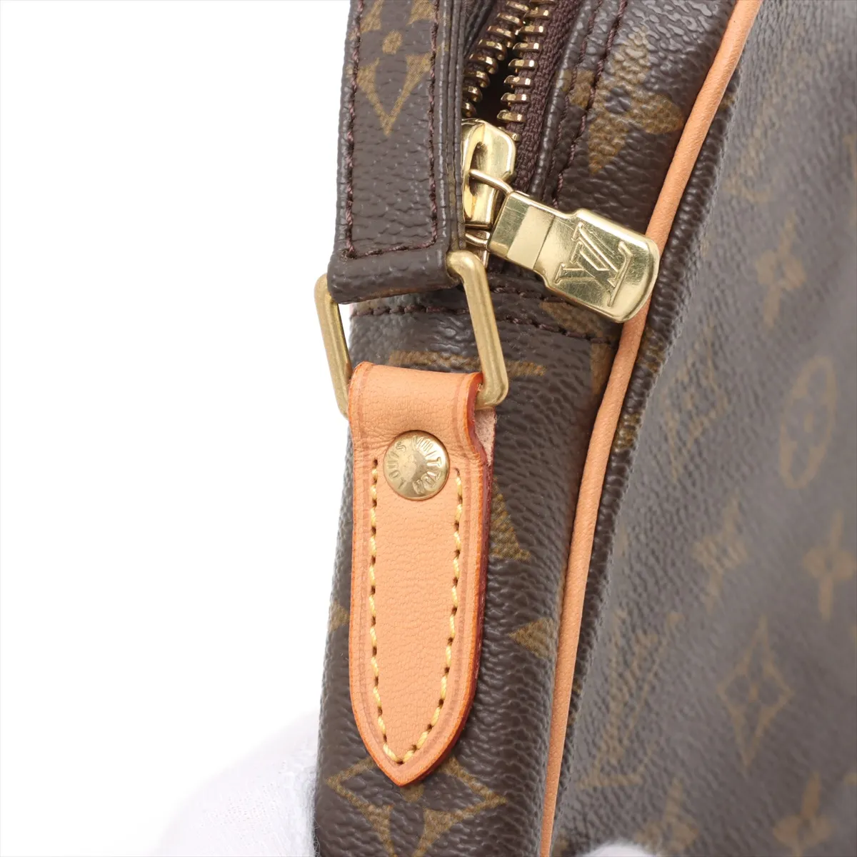 Louis Vuitton Monogram Danube M45266 SL0959 Brown Internal external fabric Tanned leather External repair in various parts — view 10
