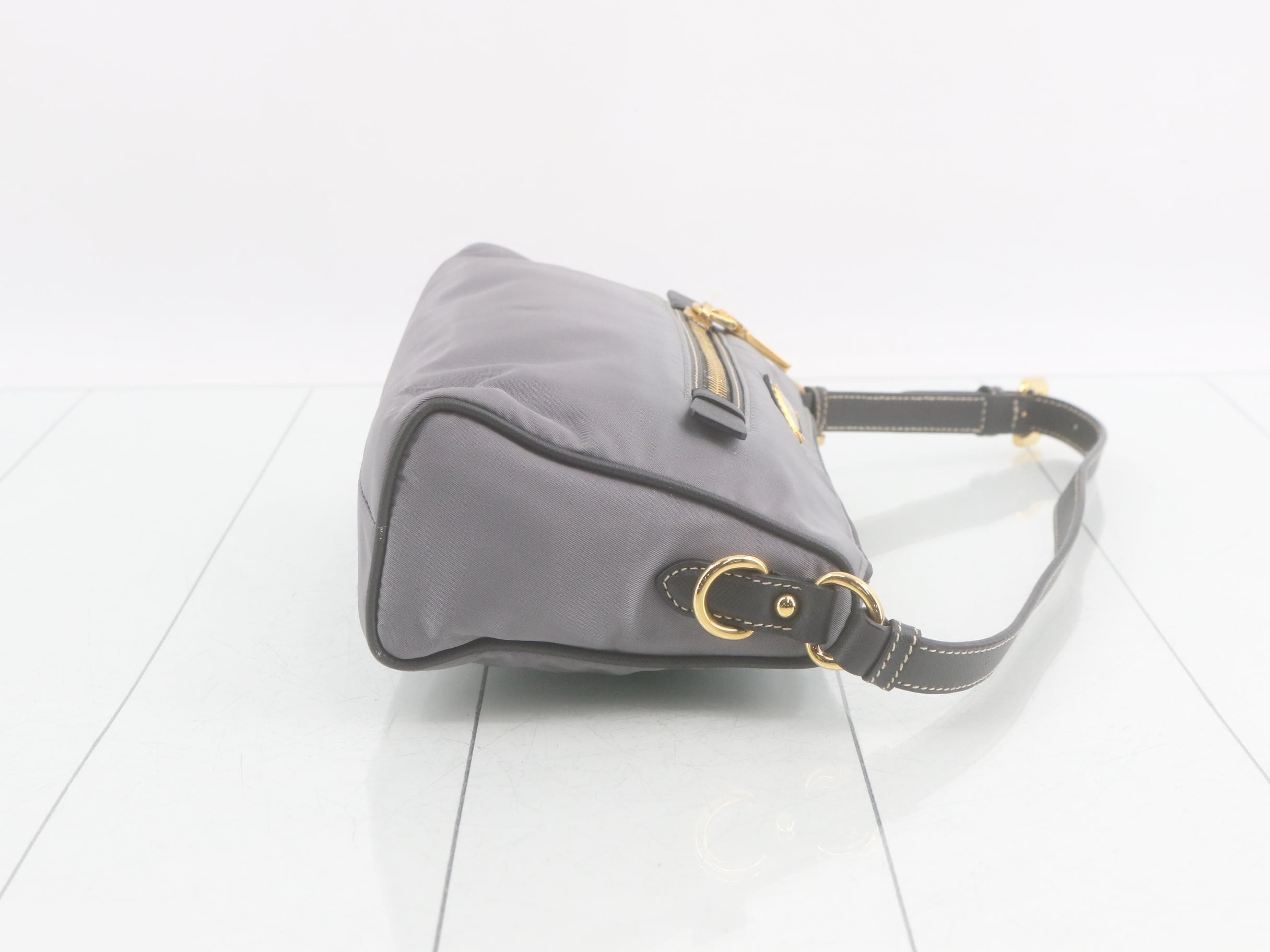 handbag — view 3