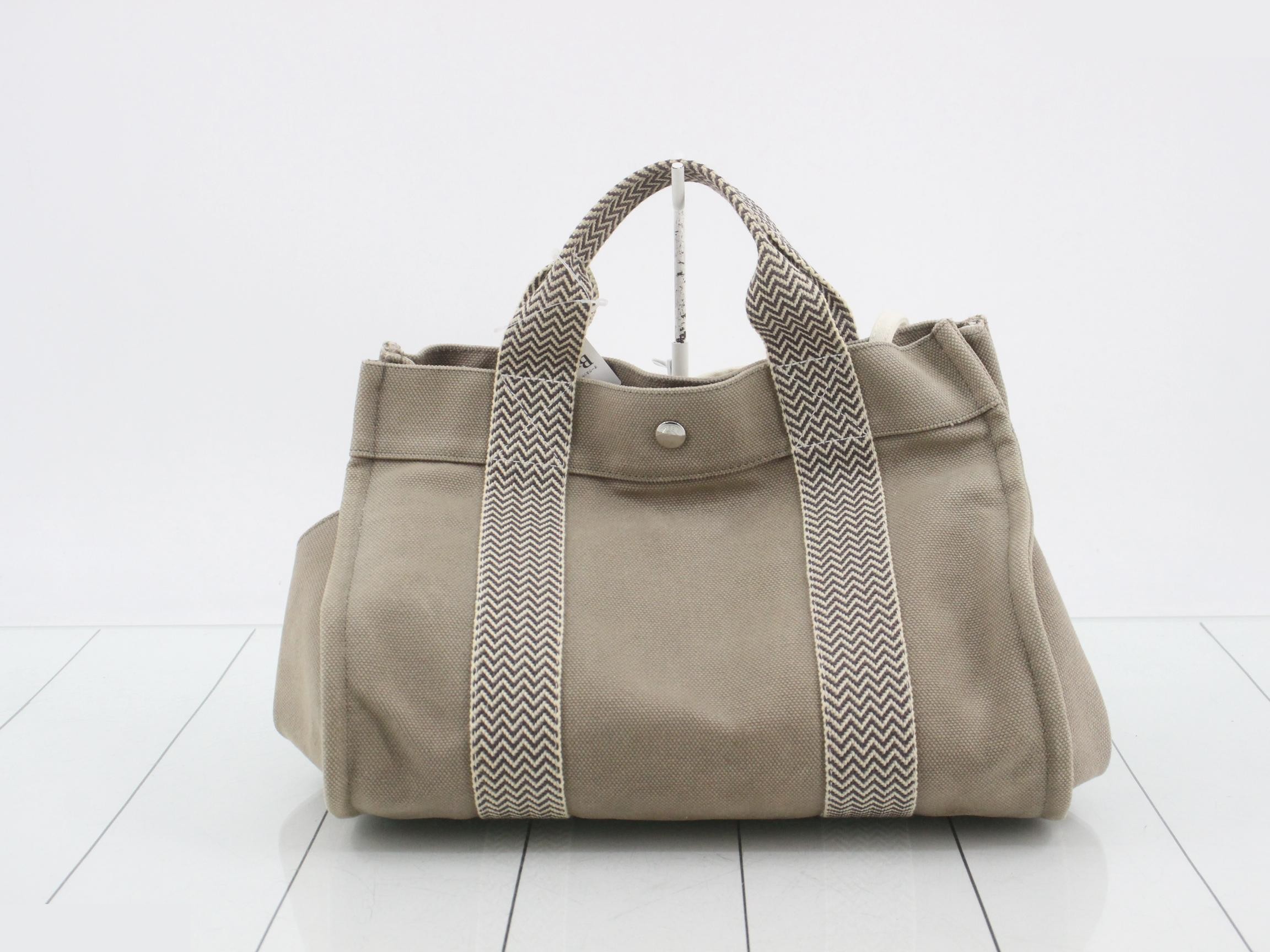 Other lines: Bags and other items — view 2