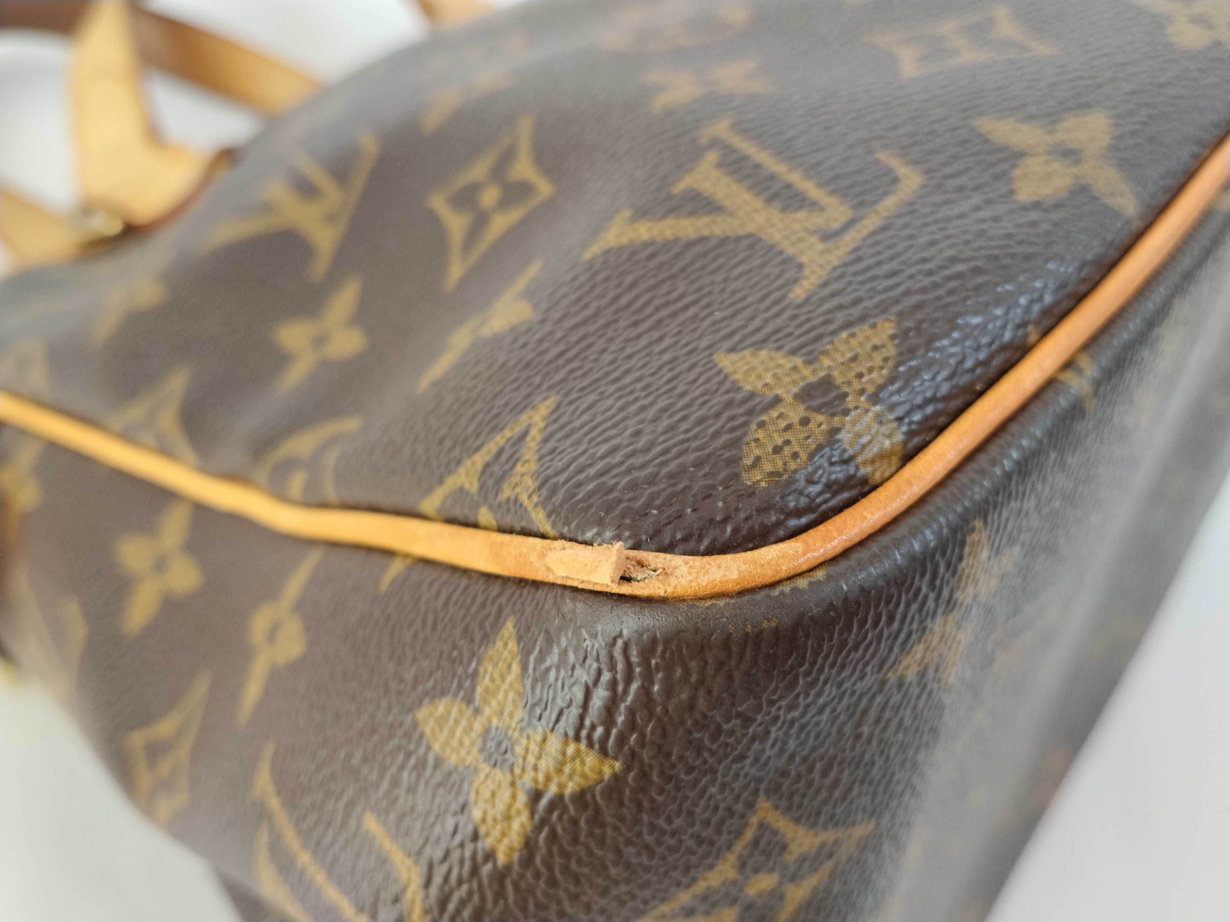 Monogram Louis Vuitton Monogram Batignolles VI0026 Handbag — view 7