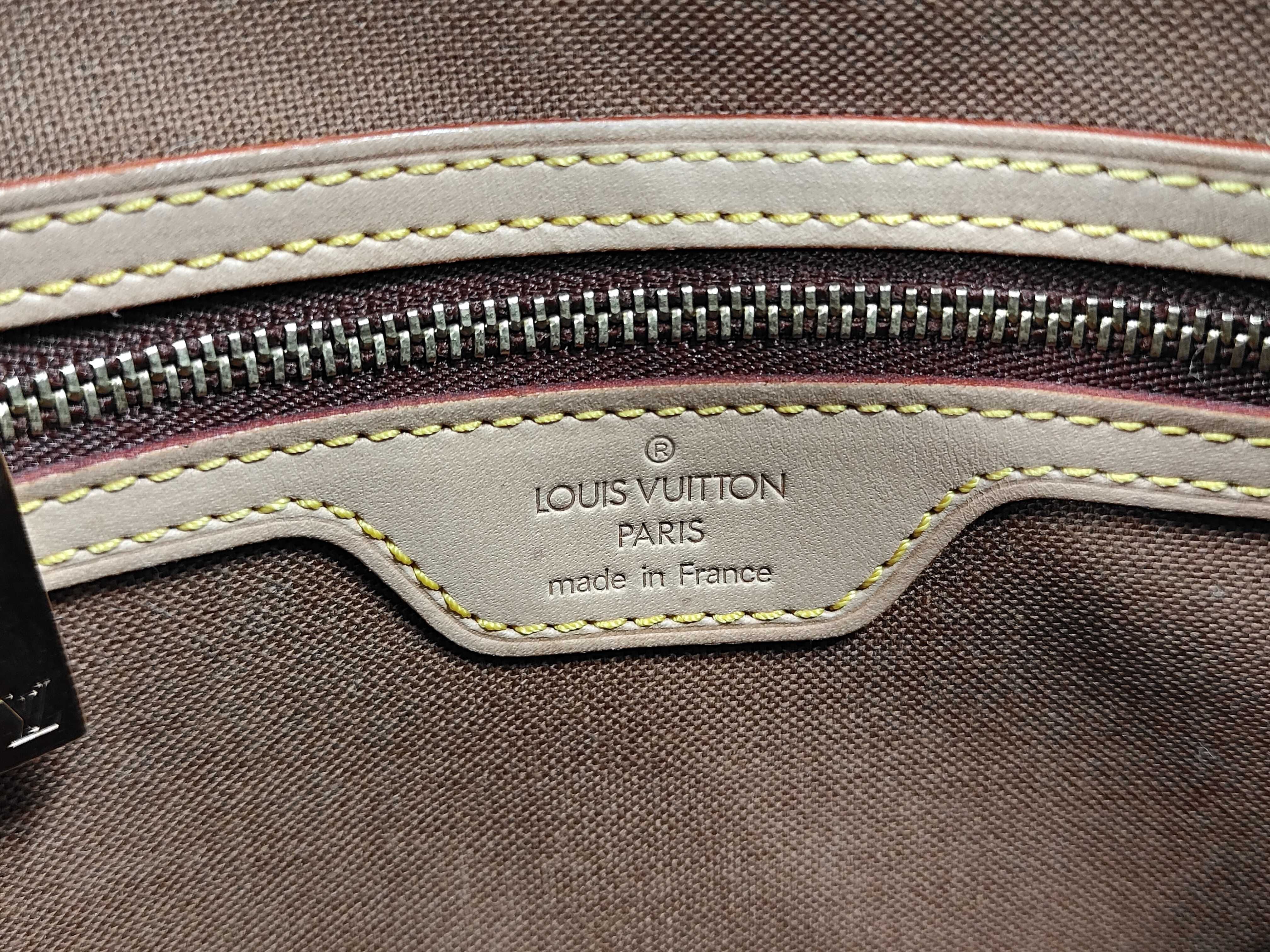 bag, Gucci Monogram Mini Looping handbag — view 9