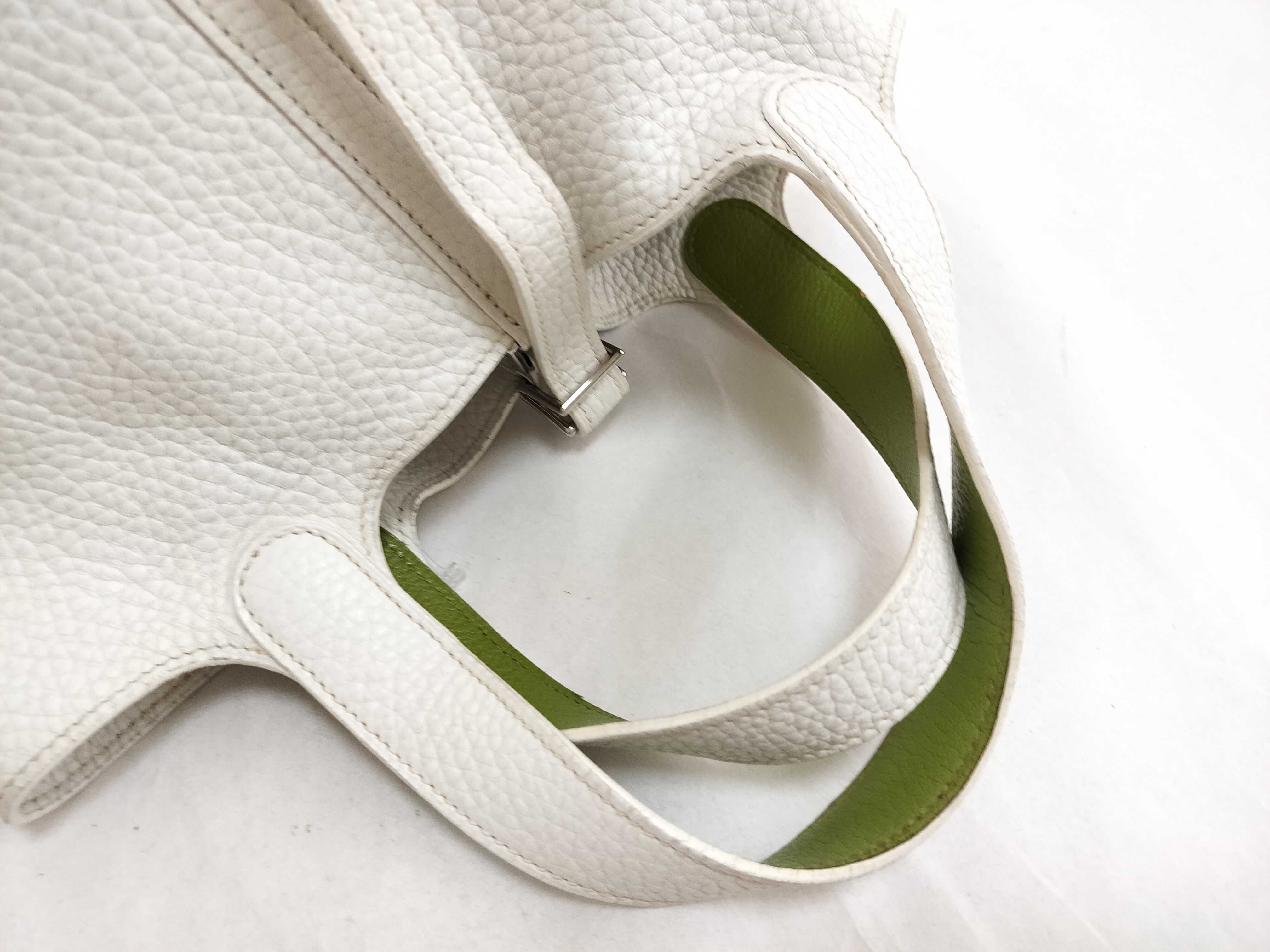Picotin Eclat PM (White) Handbag — view 3