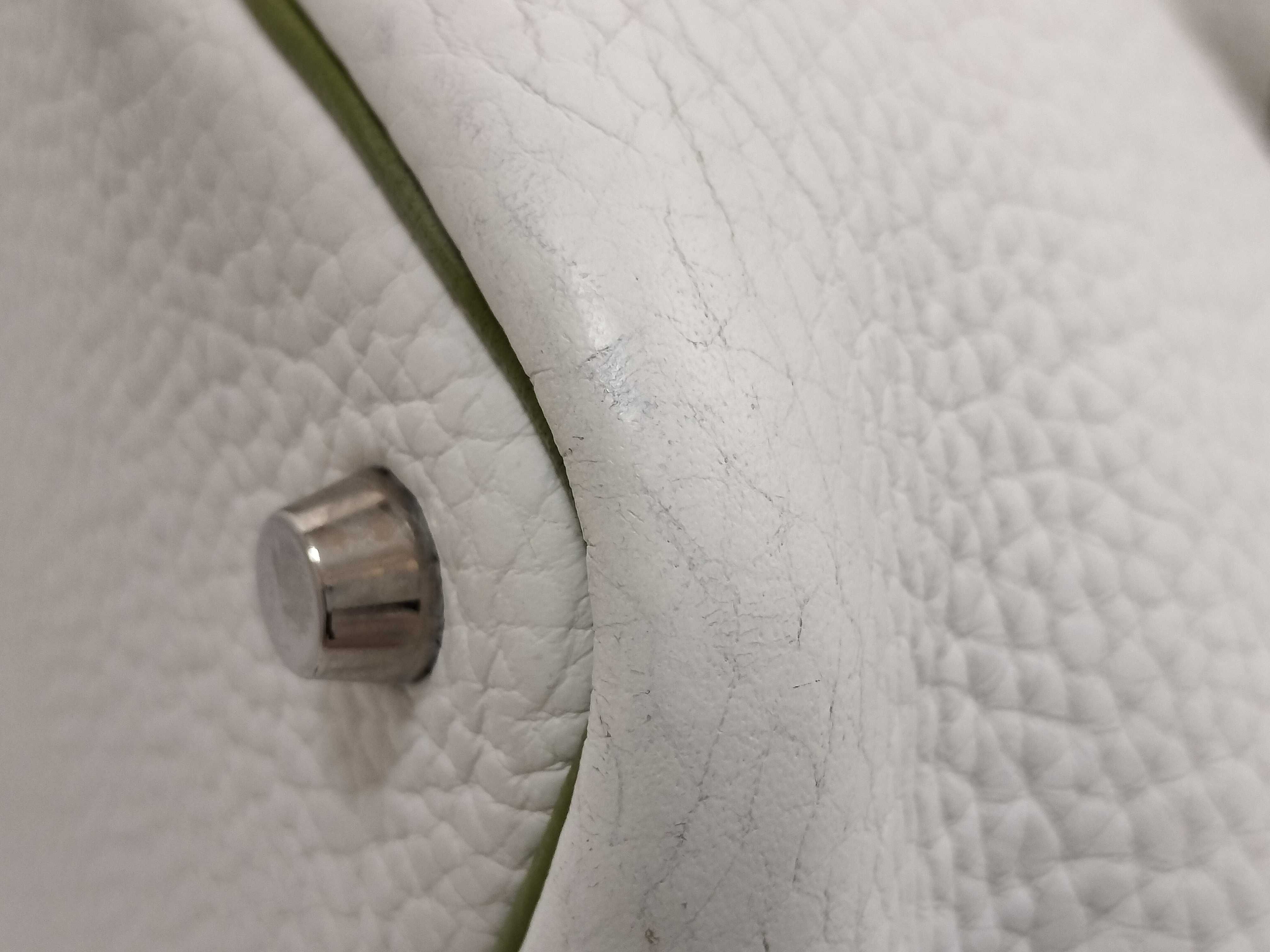 Picotin Eclat PM (White) Handbag — view 6
