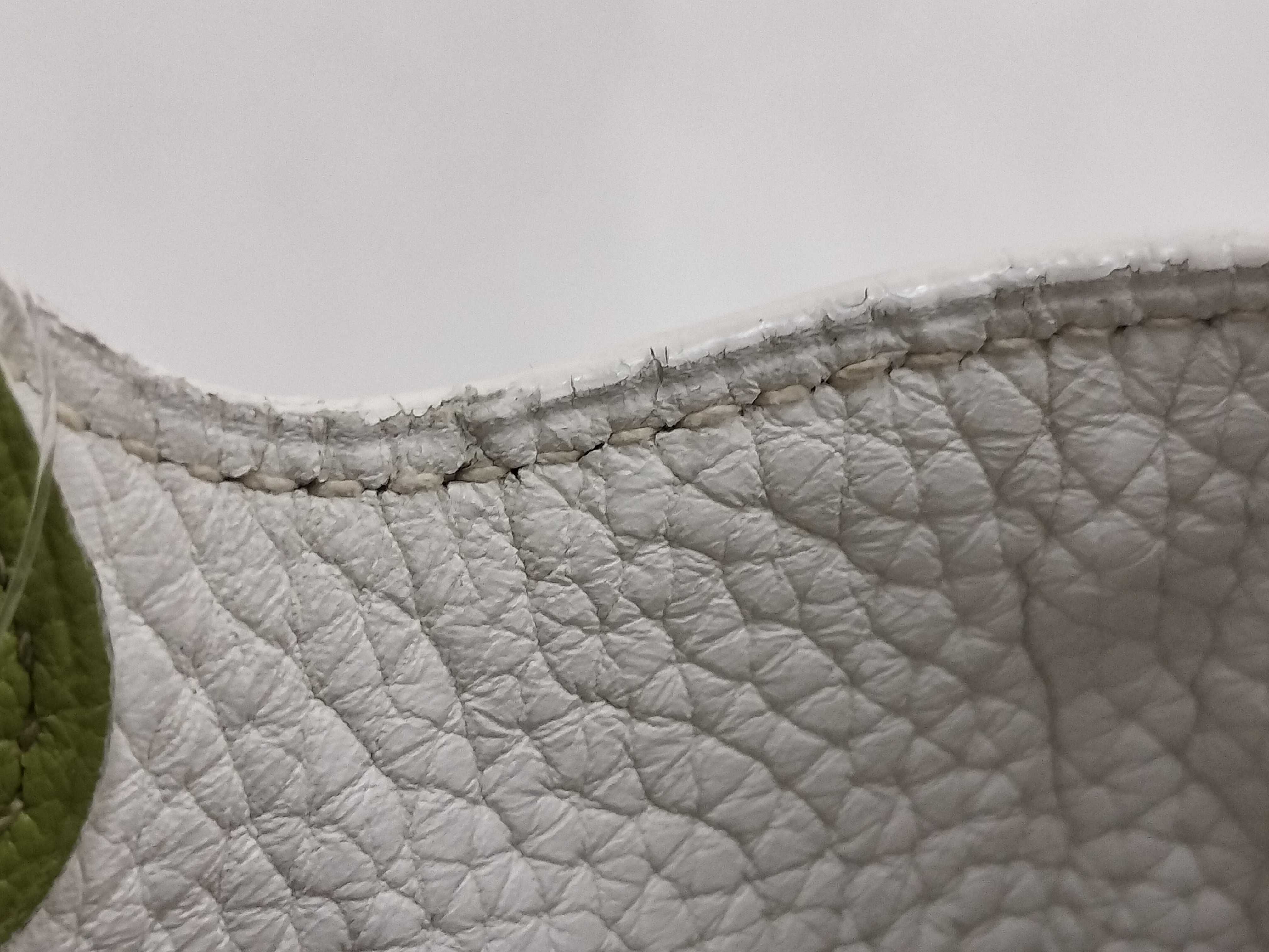 Picotin Eclat PM (White) Handbag — view 8