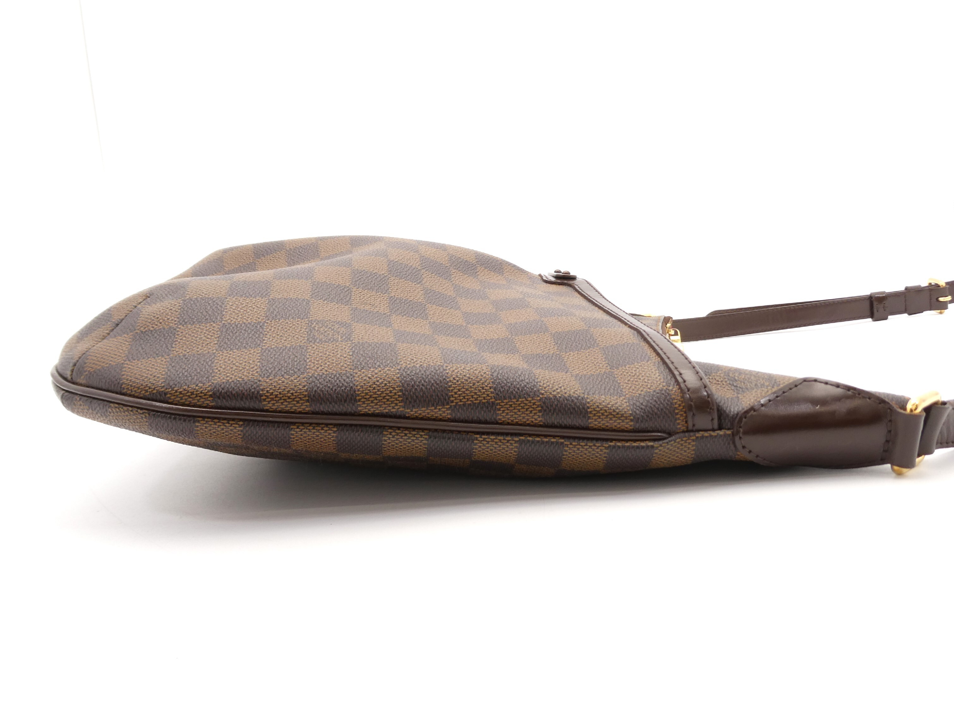 Damier Bloomsbury GM Shoulder Bag — view 4