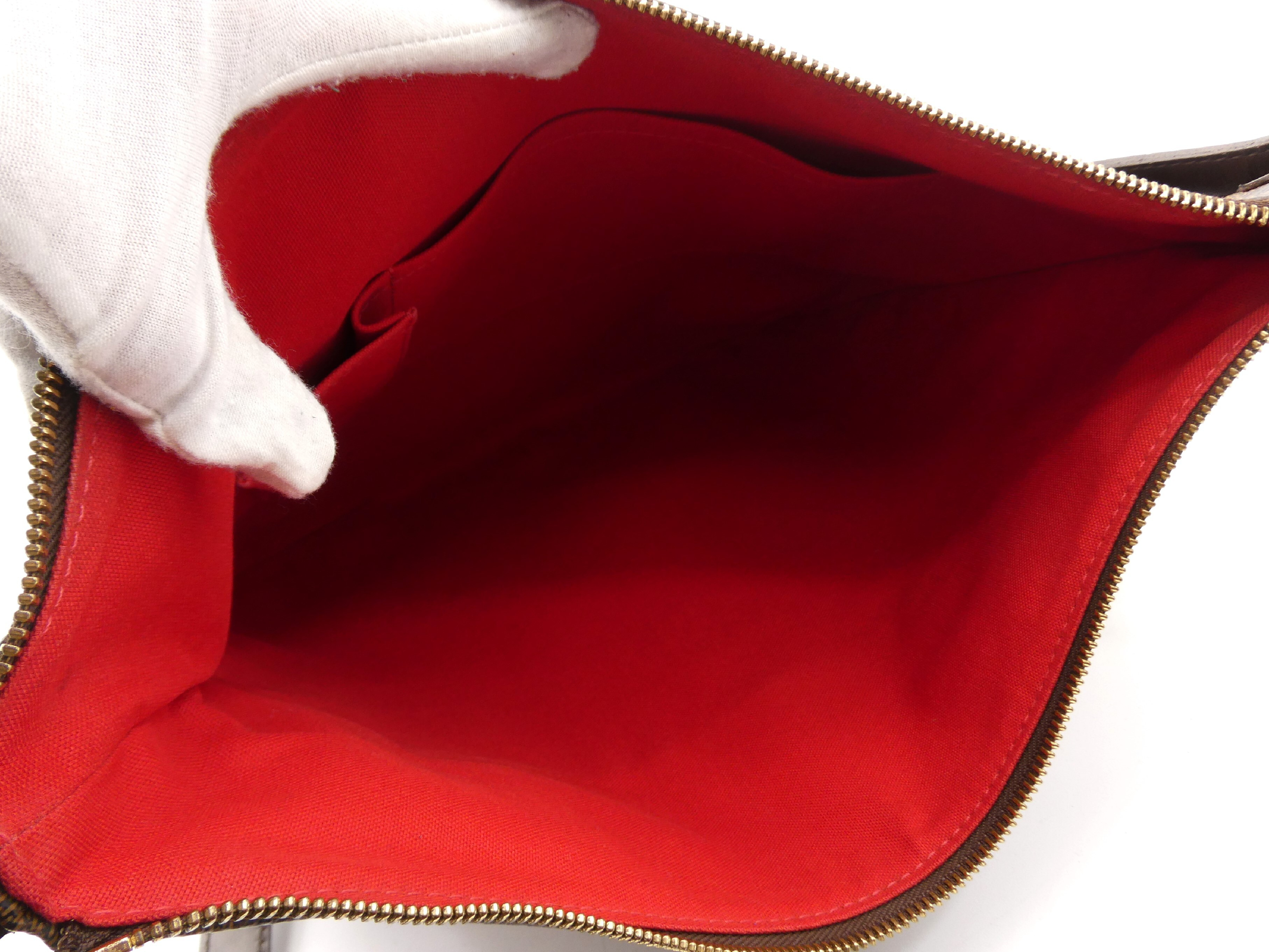 Damier Bloomsbury GM Shoulder Bag — view 7