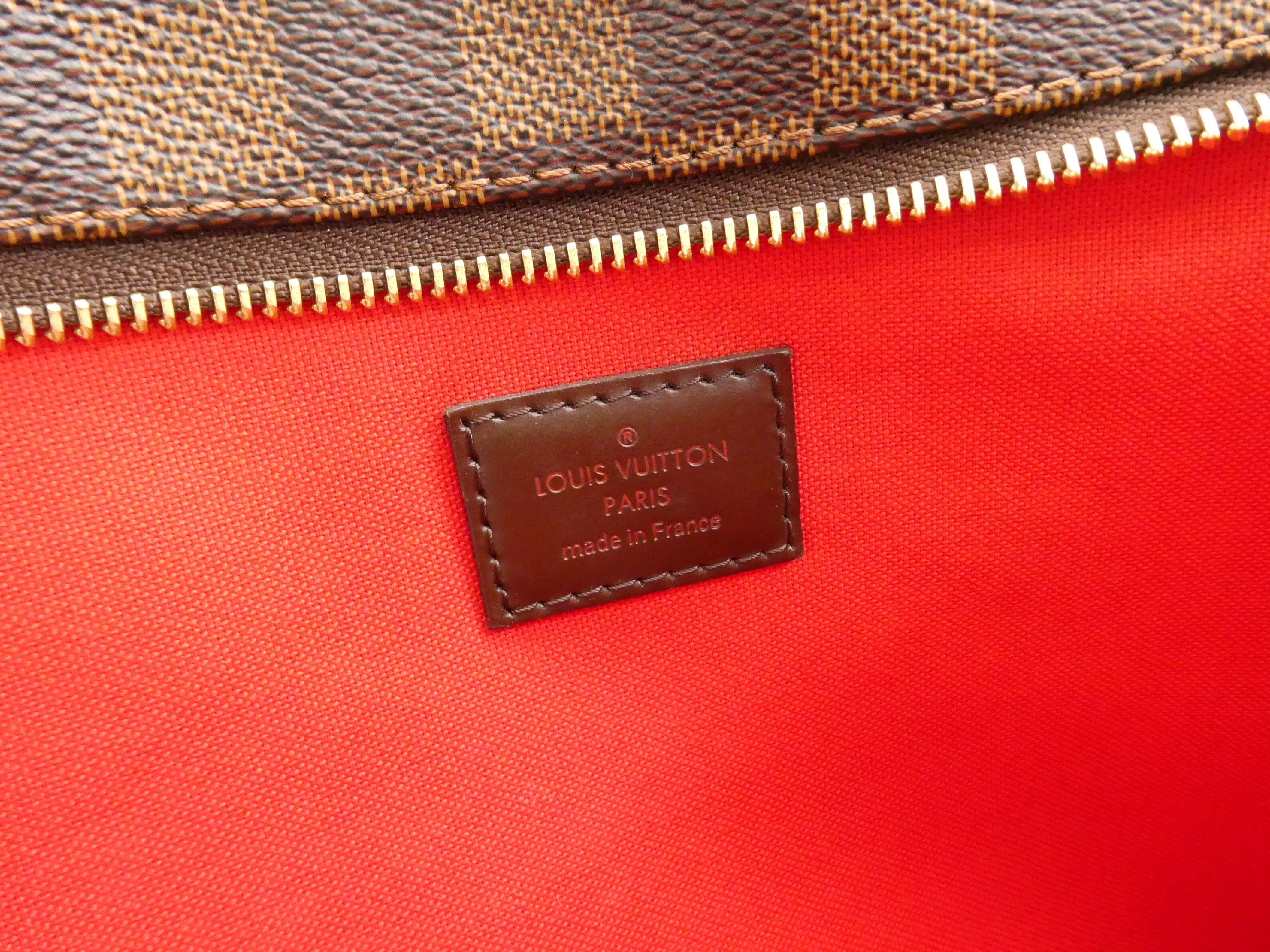 Damier Bloomsbury GM Shoulder Bag — view 8