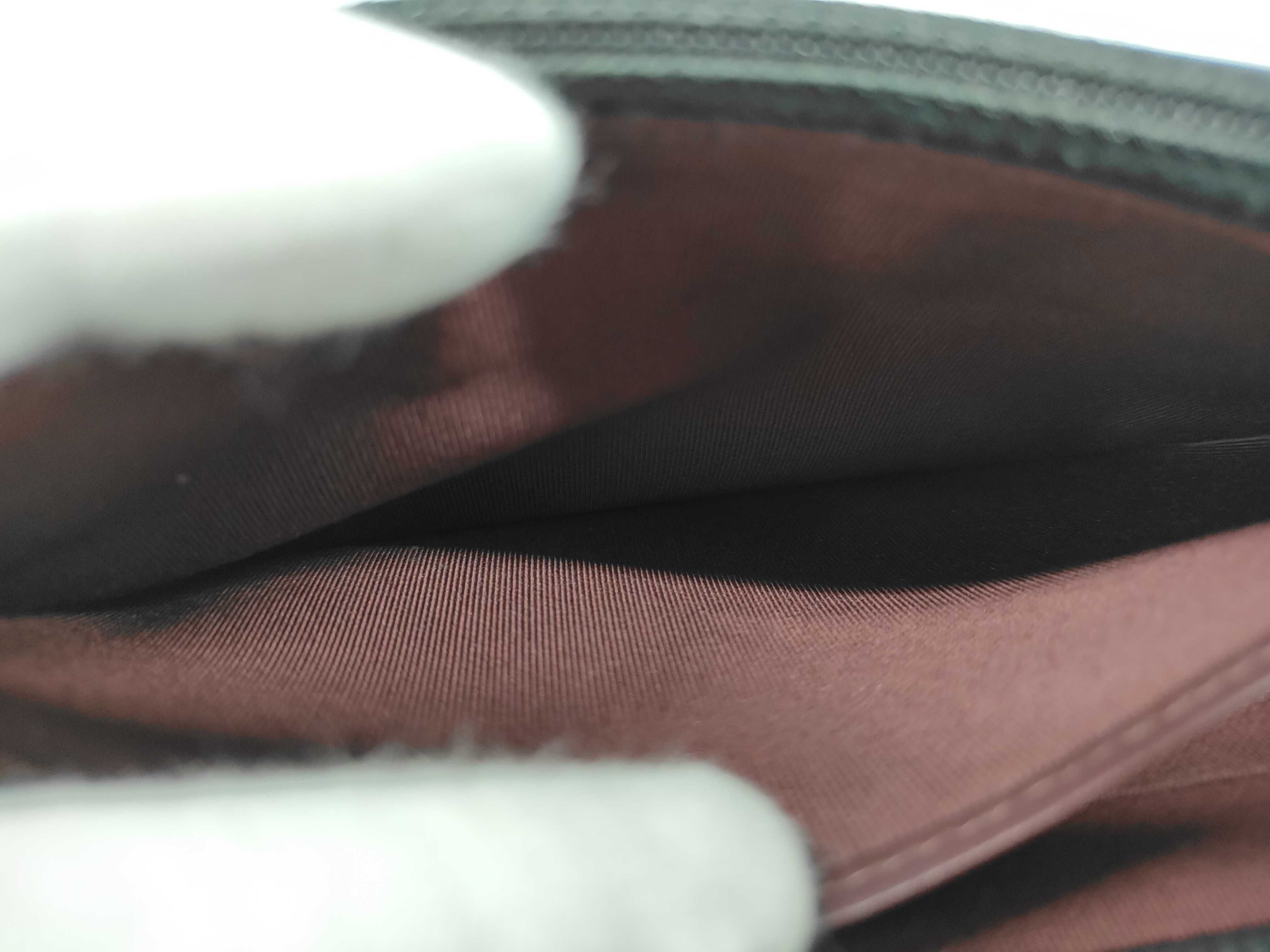 Matelassé Caviar Skin Chain Wallet Shoulder Bag — view 11