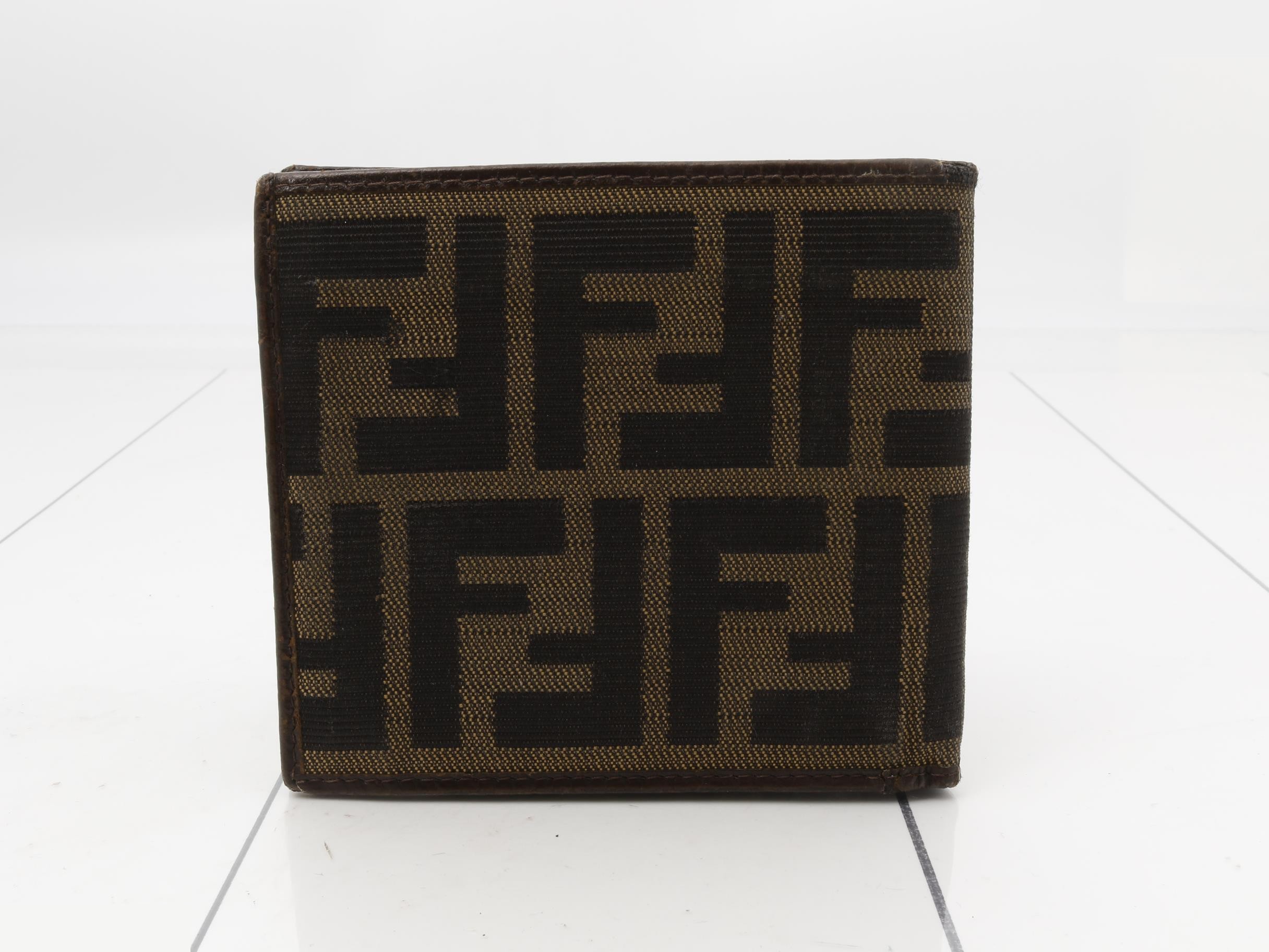 Zucca wallet — view 2