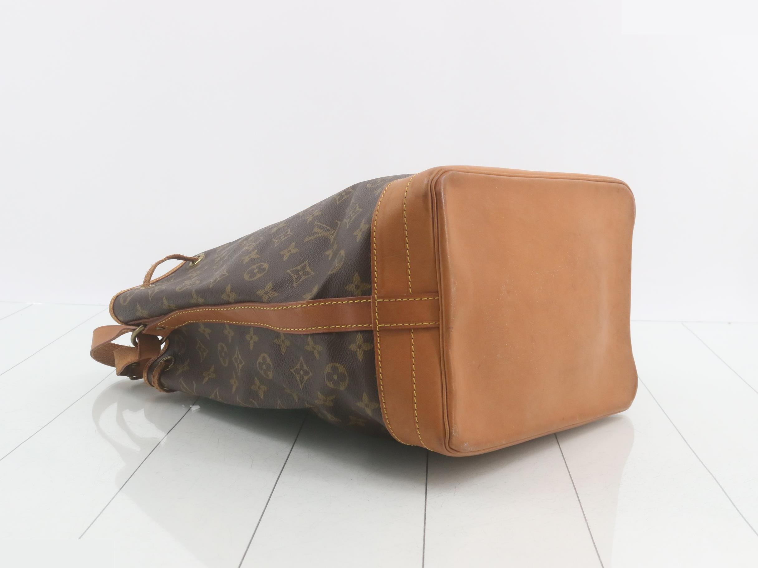 Monogram Shoulder Bag Noé — view 5