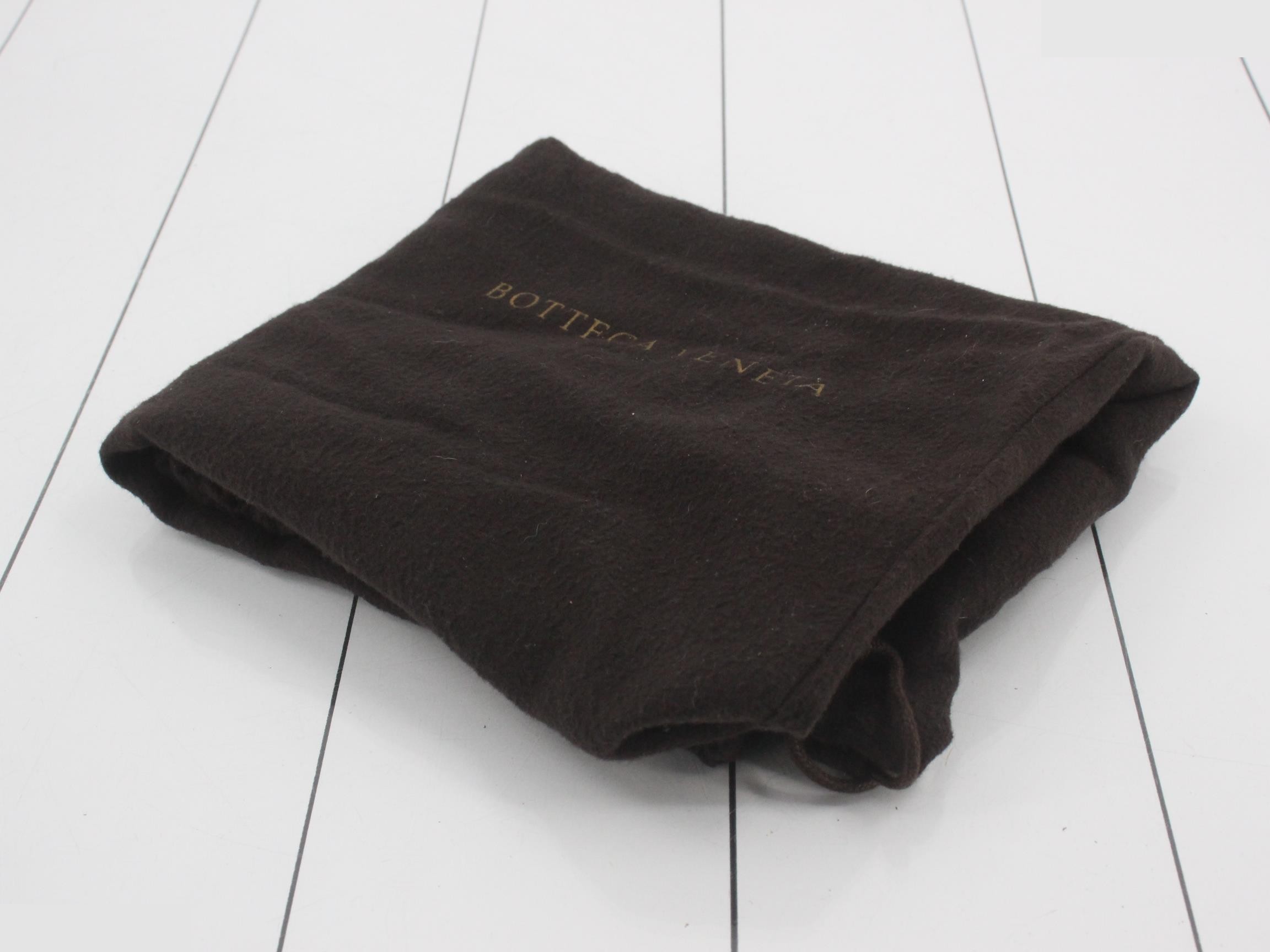 Hobo Intrecciato Grommet Shoulder Bag — view 7