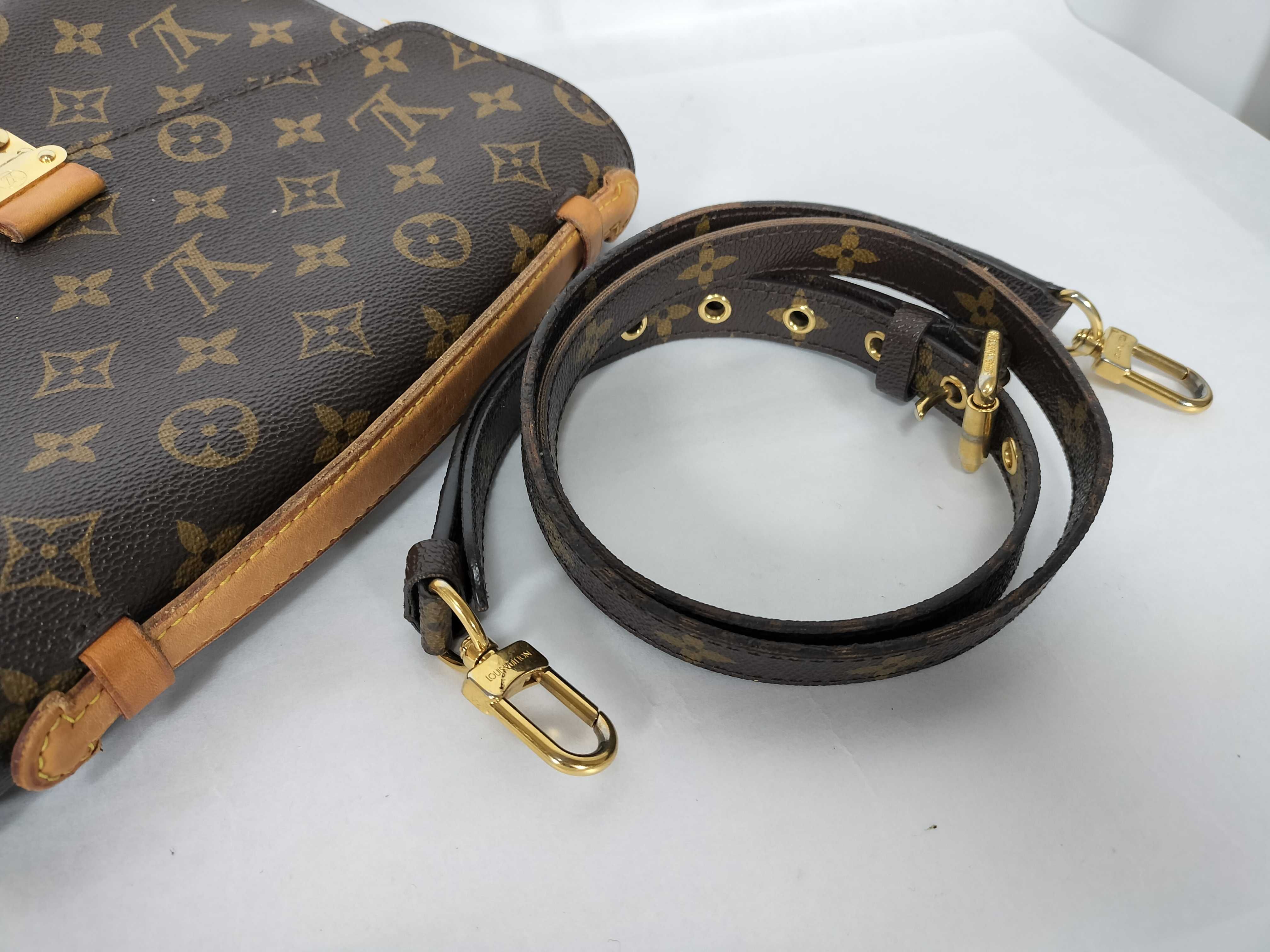 Monogram Metis Monogram DR0137 Handbag — view 3