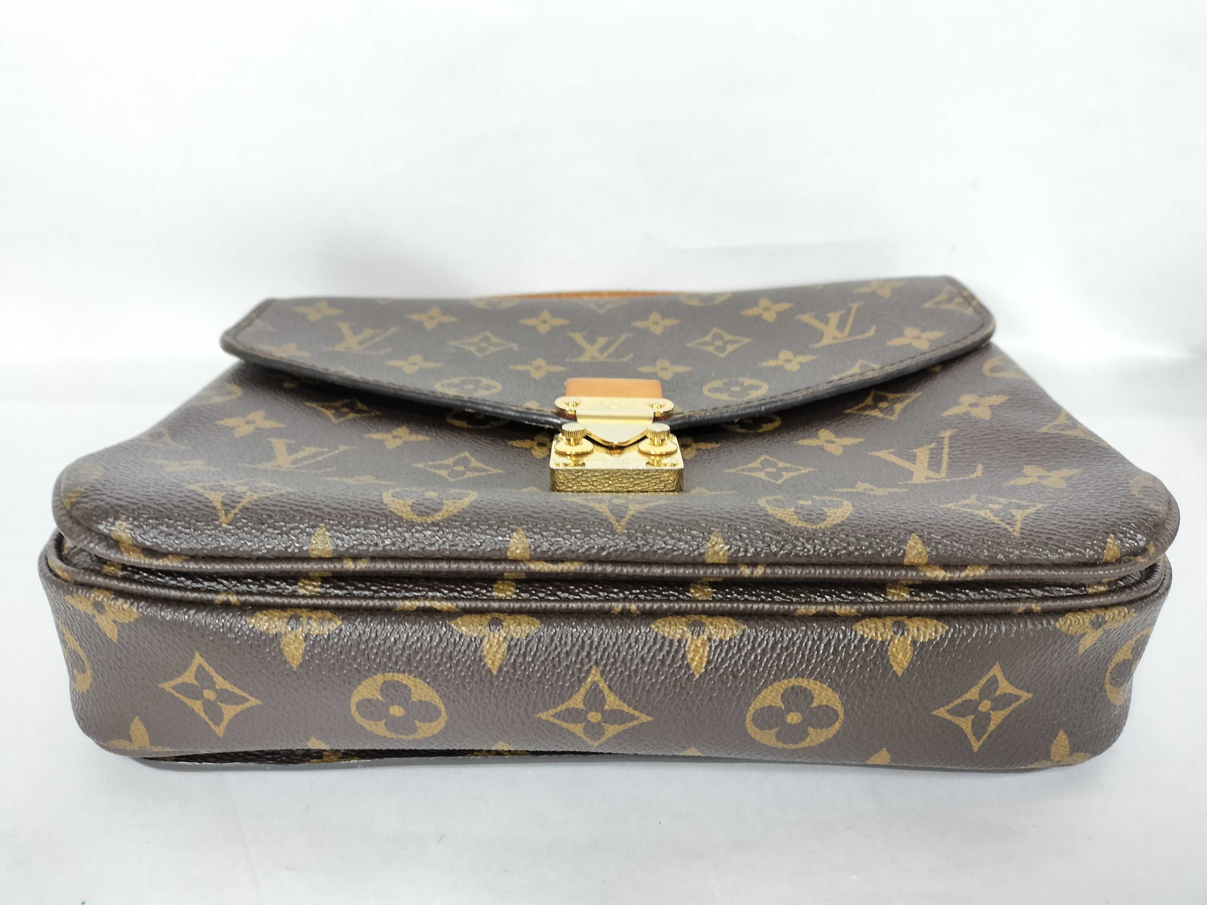 Monogram Metis Monogram DR0137 Handbag — view 8