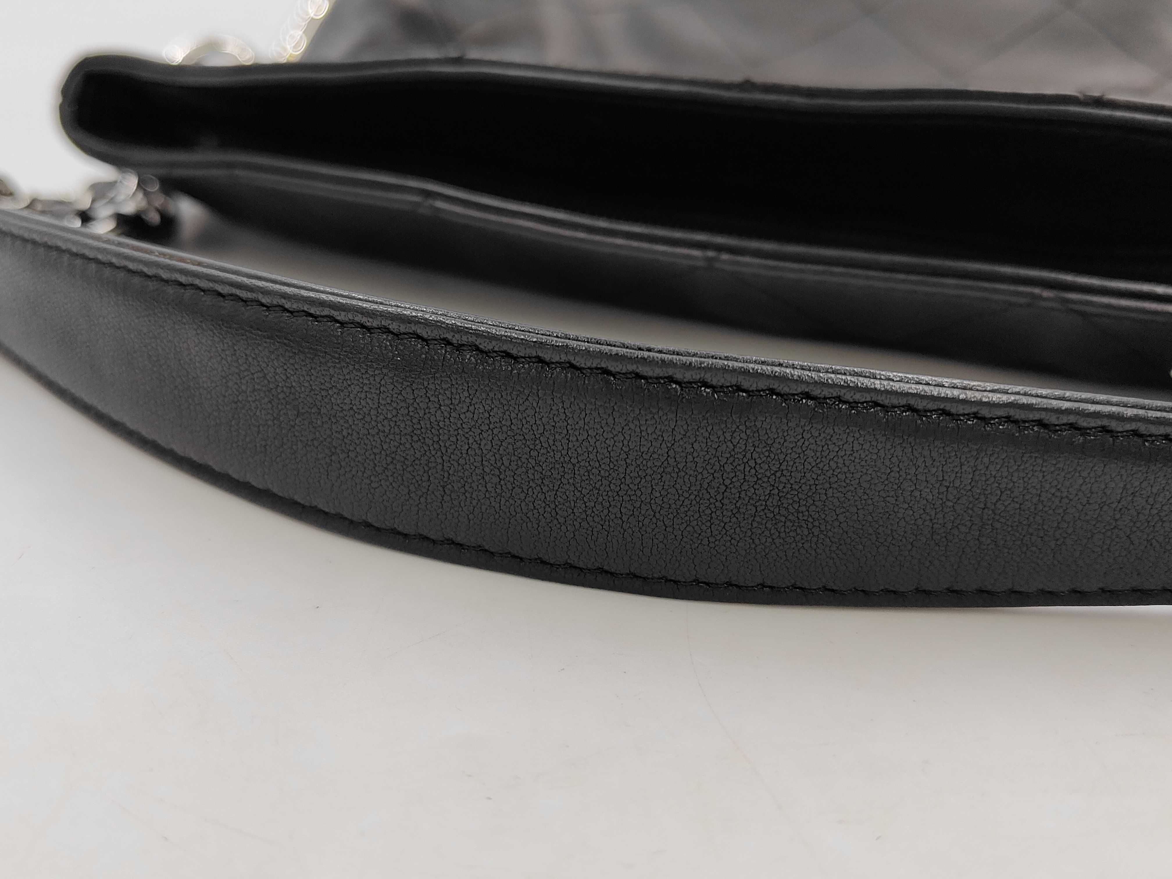 Matelassé One-Shoulder Bag (Shoulder Bag) — view 5
