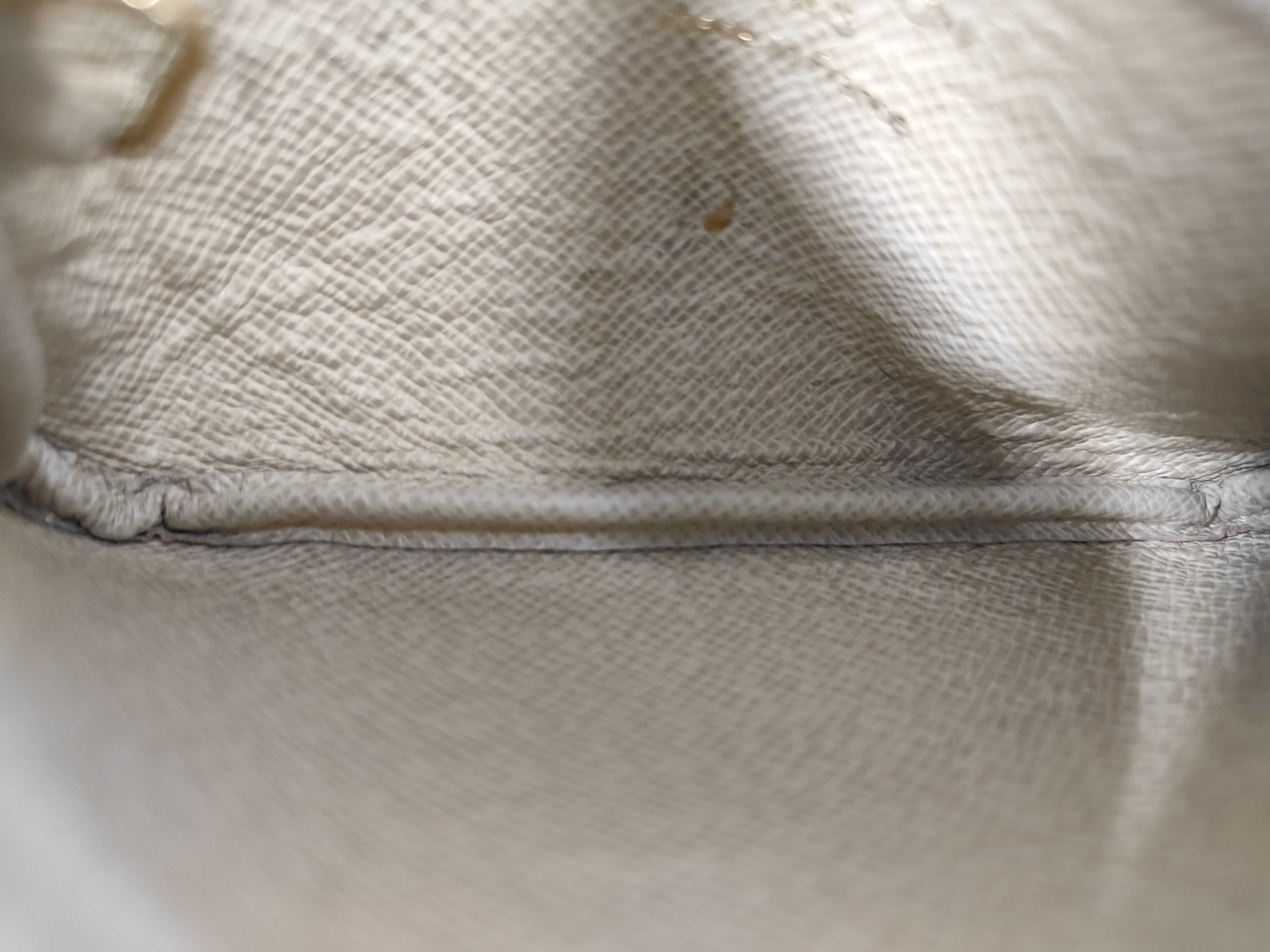 Coin Case — view 7