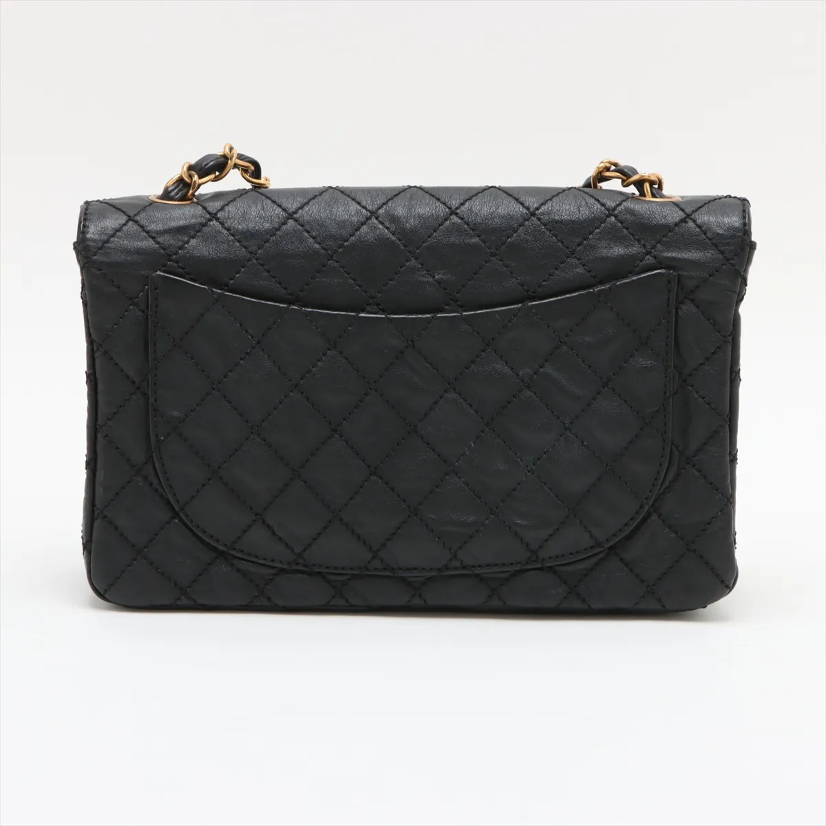 Matelasse Calf Single Flap Single Chain Bag Black Gold Hardware — view 2