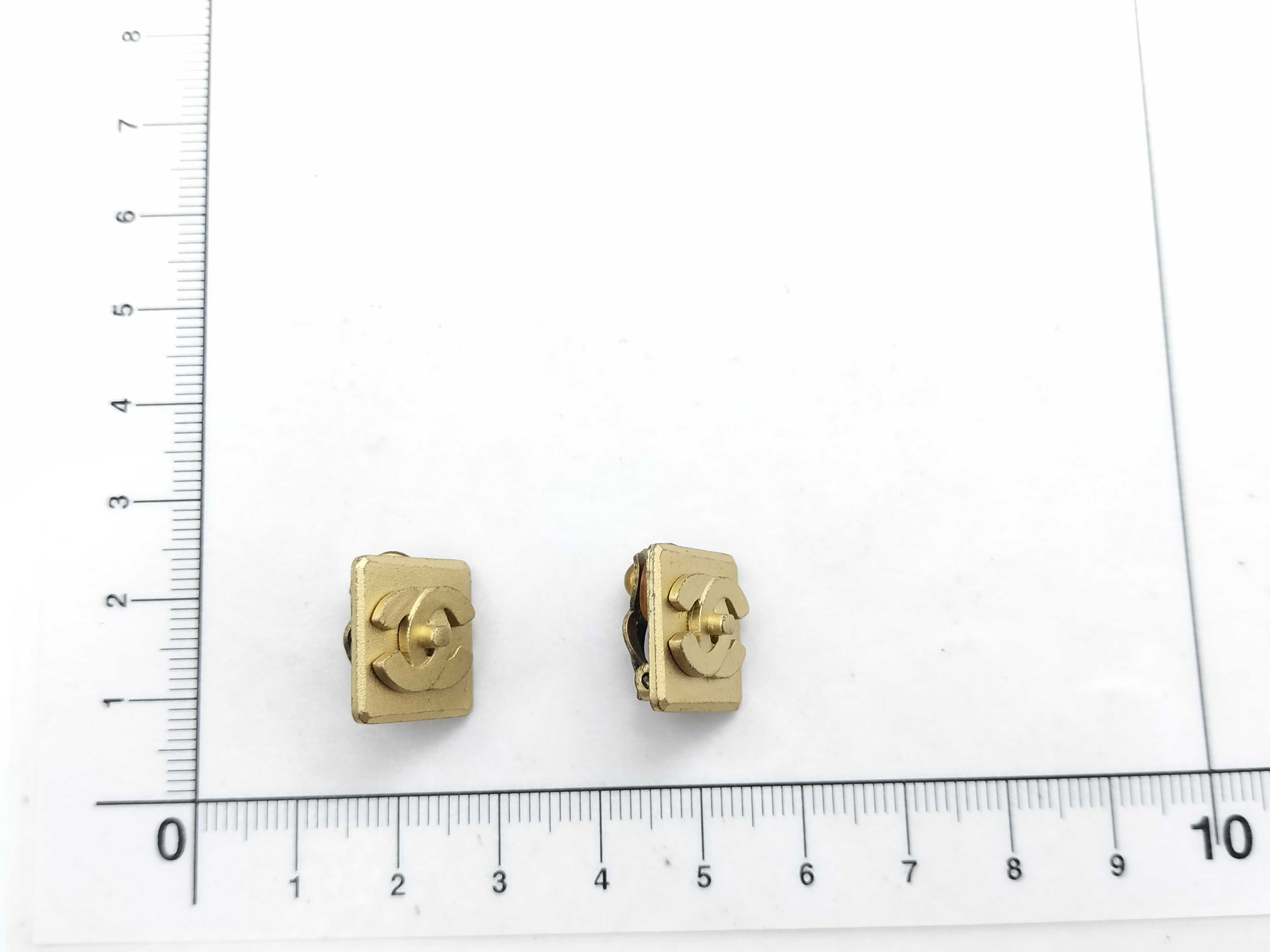 Earrings 02A Gold Earrings — view 6