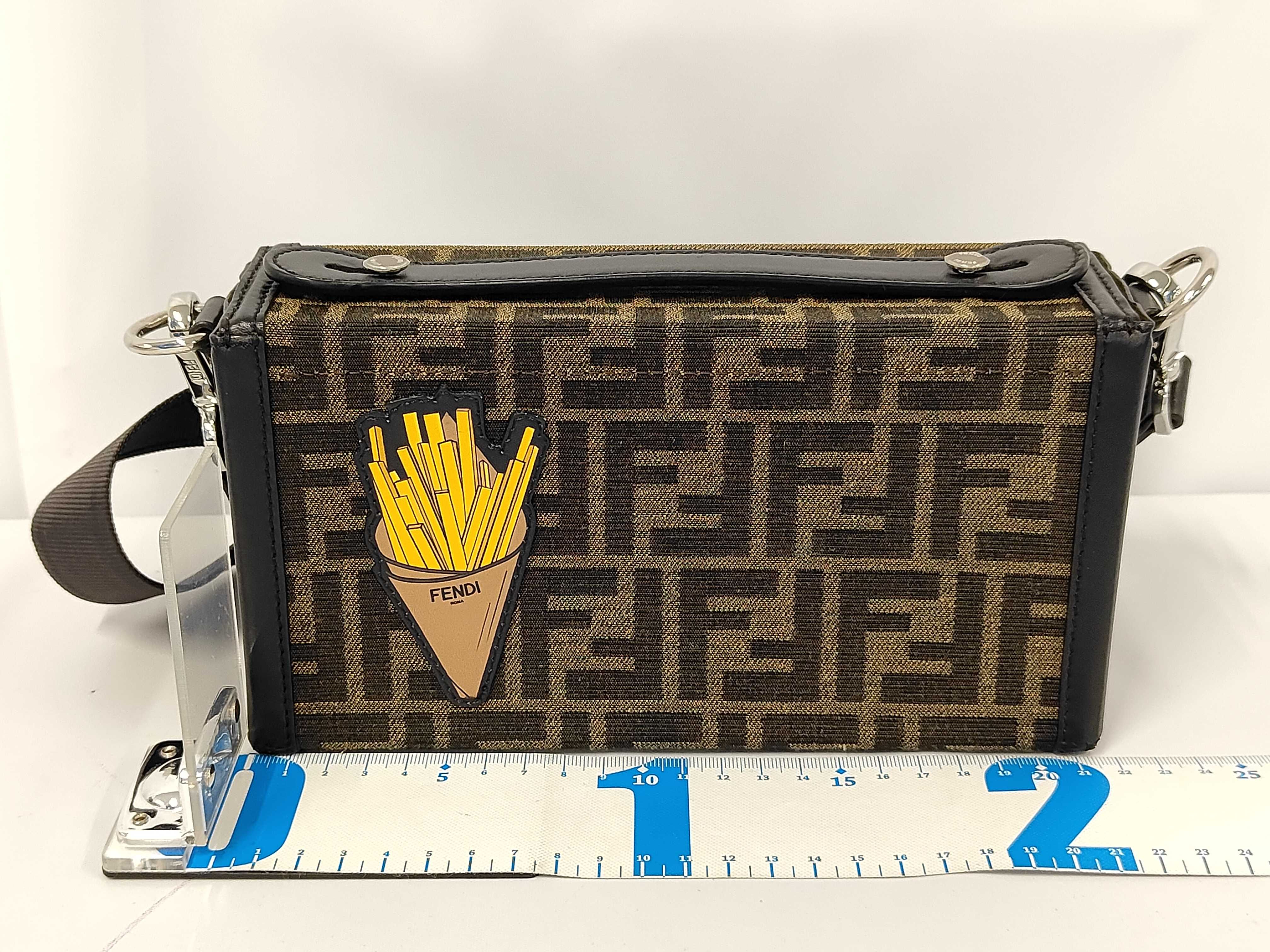 Mamma Bucket Fendilicious Zucca Shoulder Bag — view 2