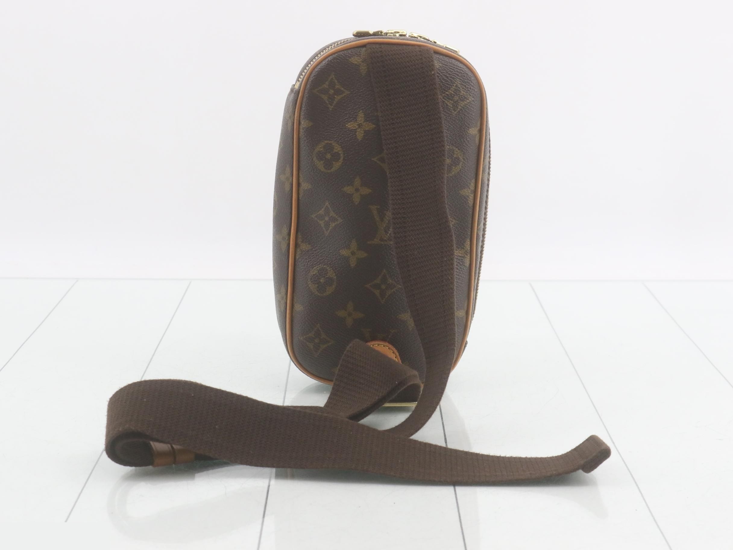 Pochette Gange — view 2