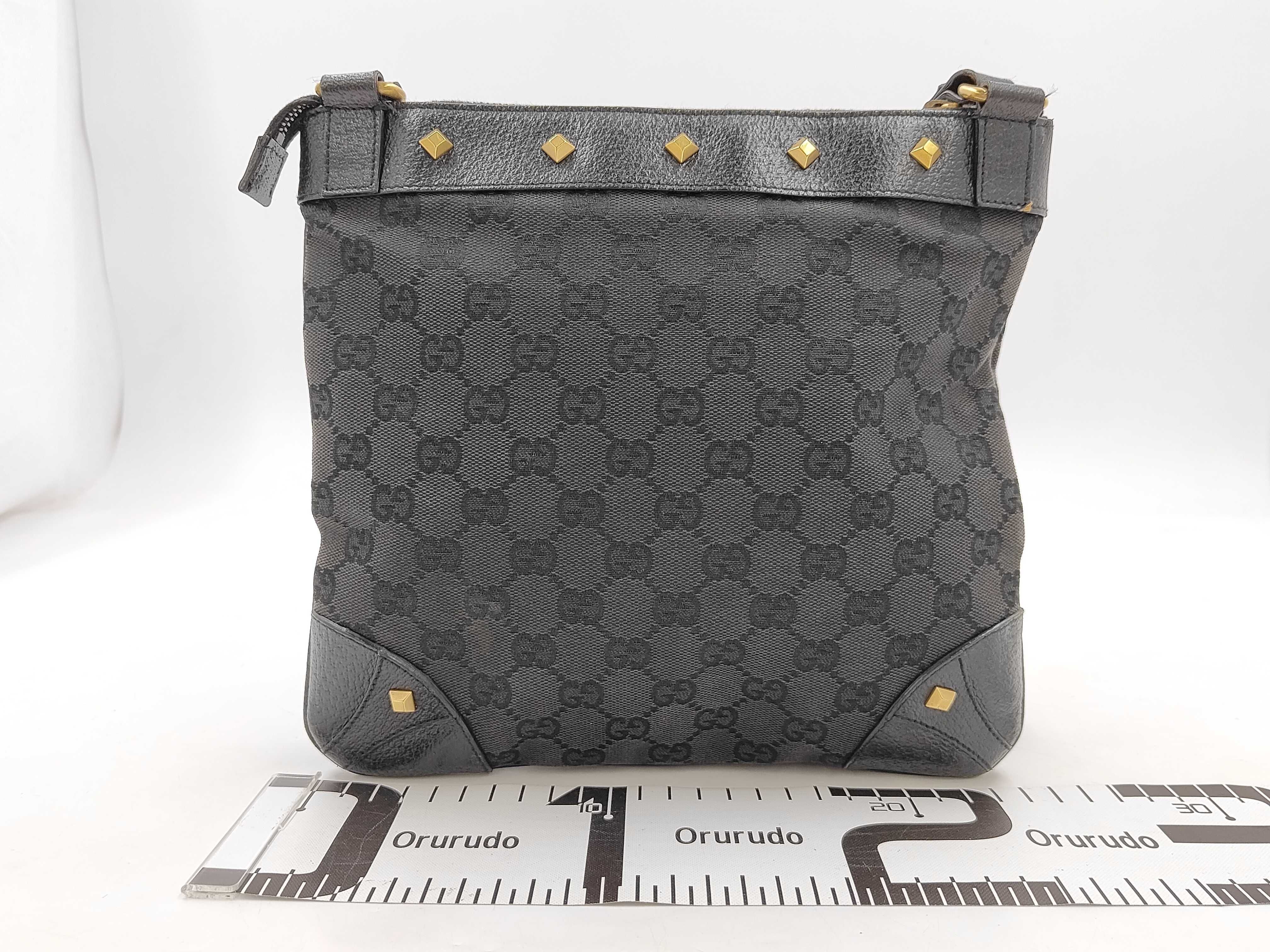 GG Canvas Shoulder Bag, Black, 120893, Studded Shoulder Bag — view 2
