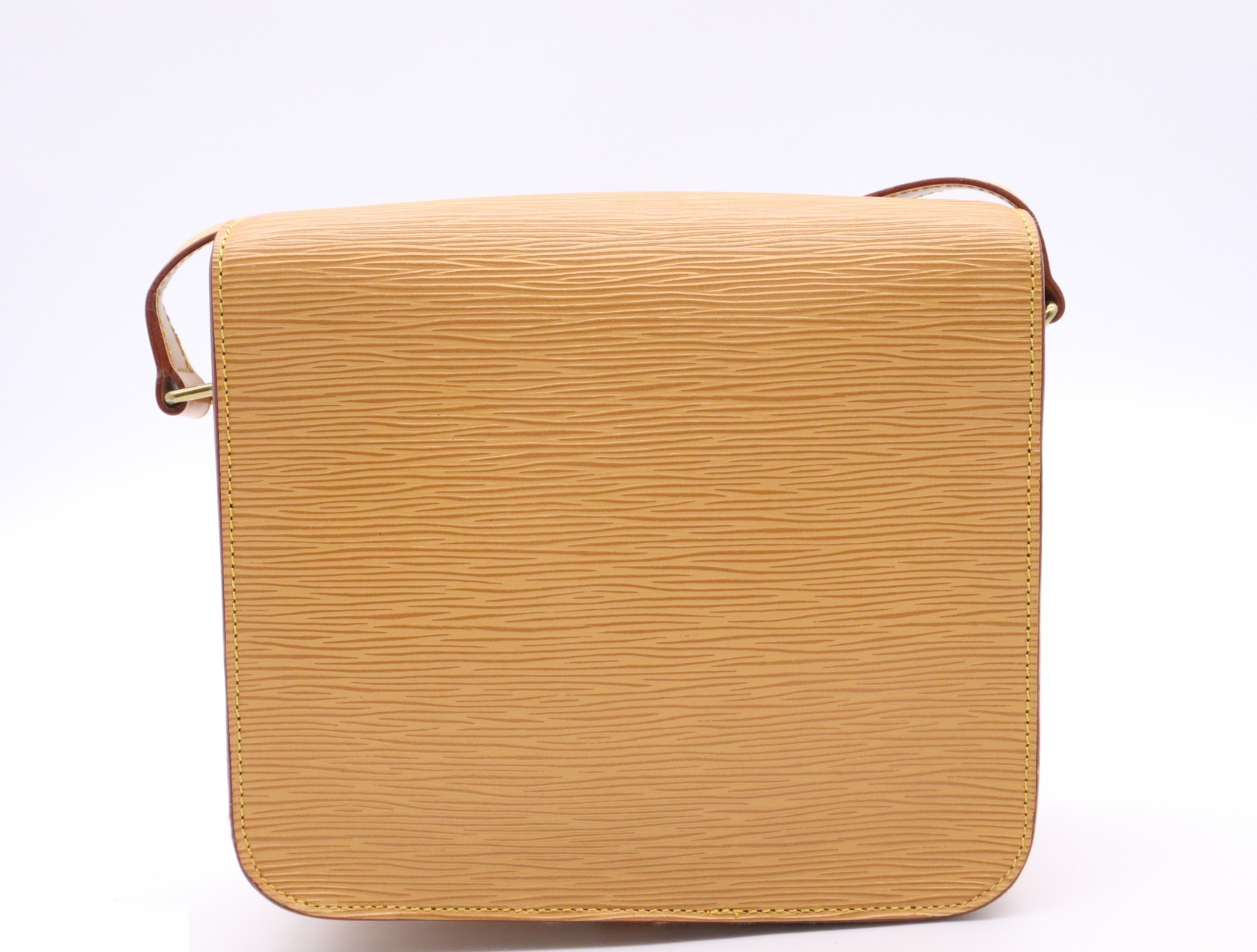 Epi Cartouchiere Winnipeg Beige — view 2