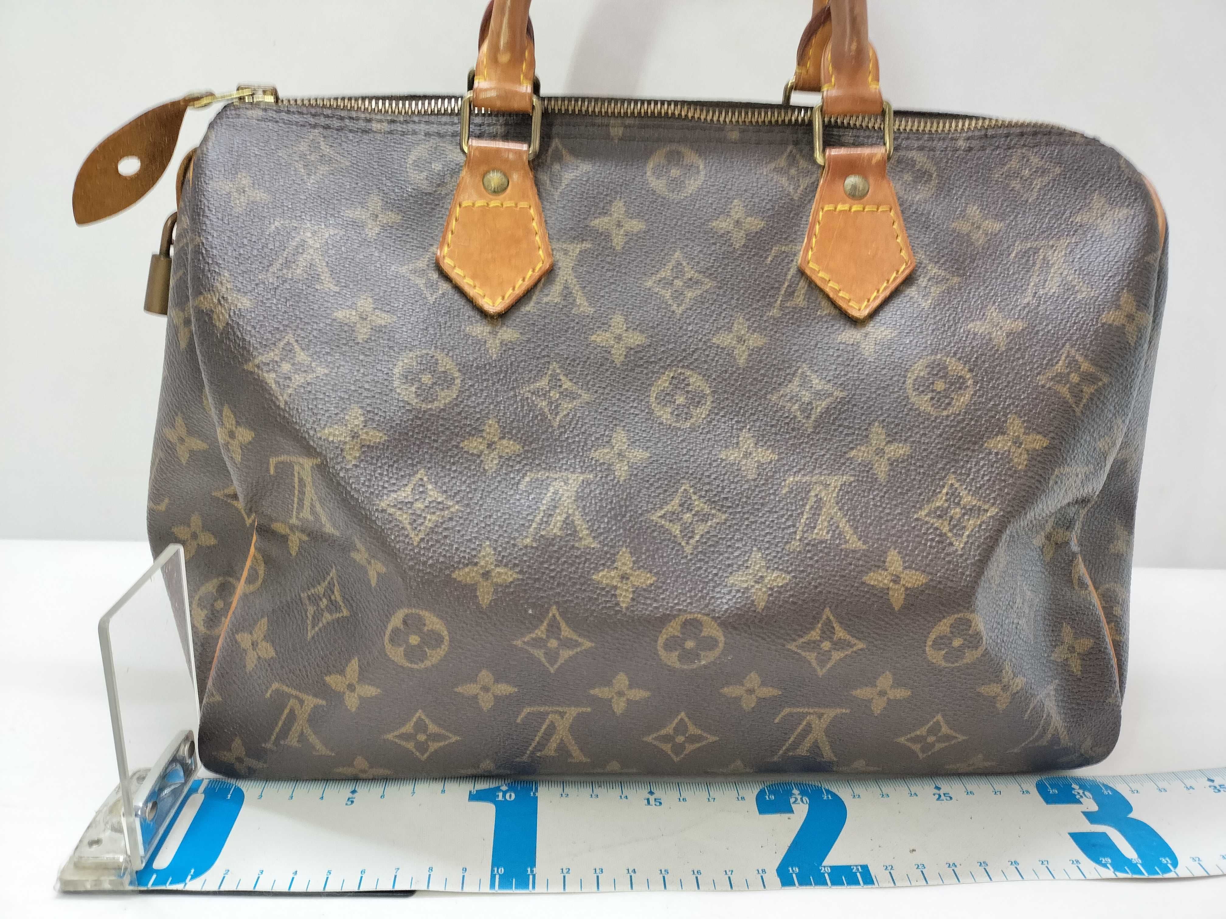 Monogram Louis Vuitton Speedy 30 Handbag — view 2