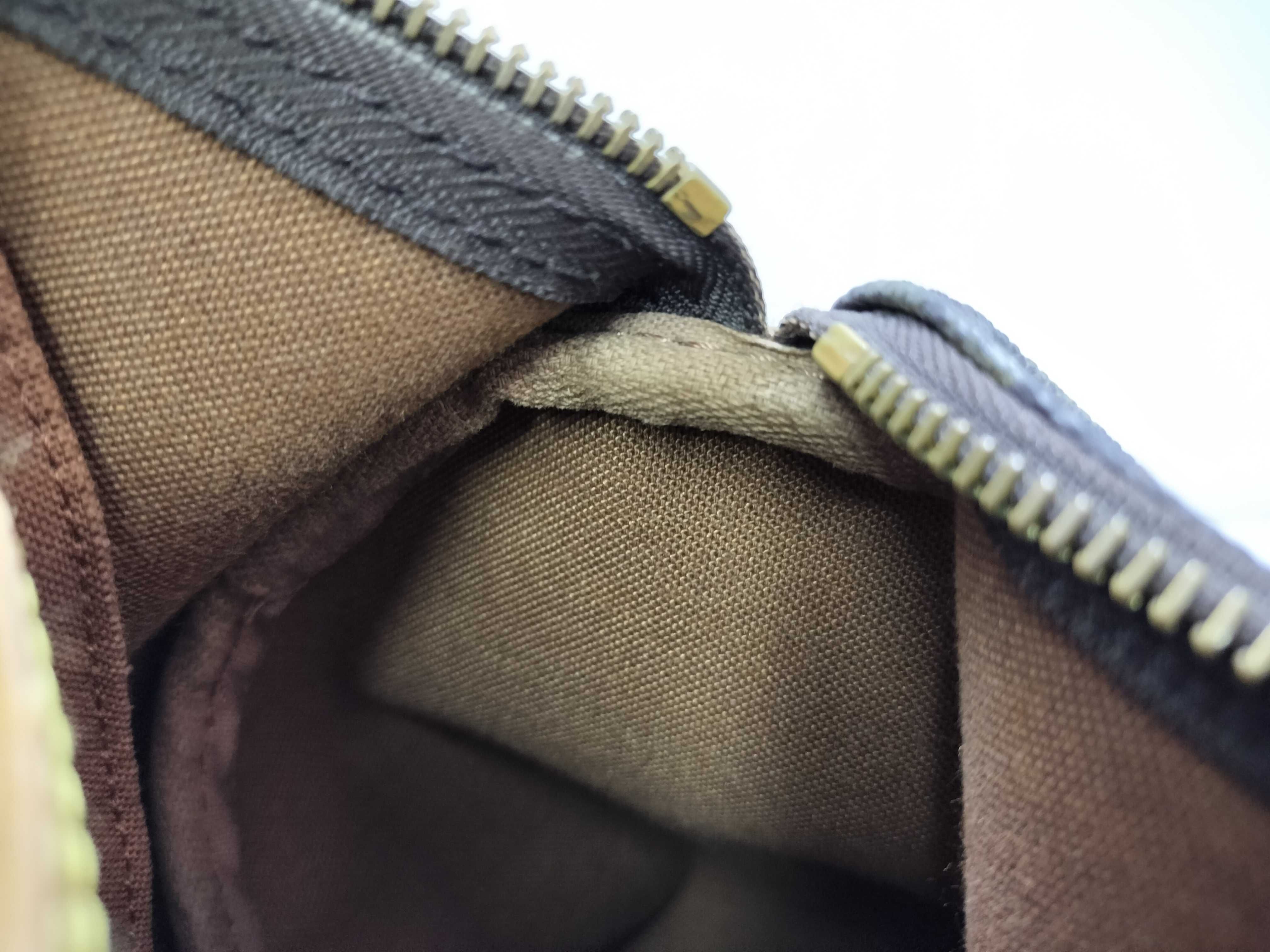 Monogram Louis Vuitton Speedy 30 Handbag — view 12