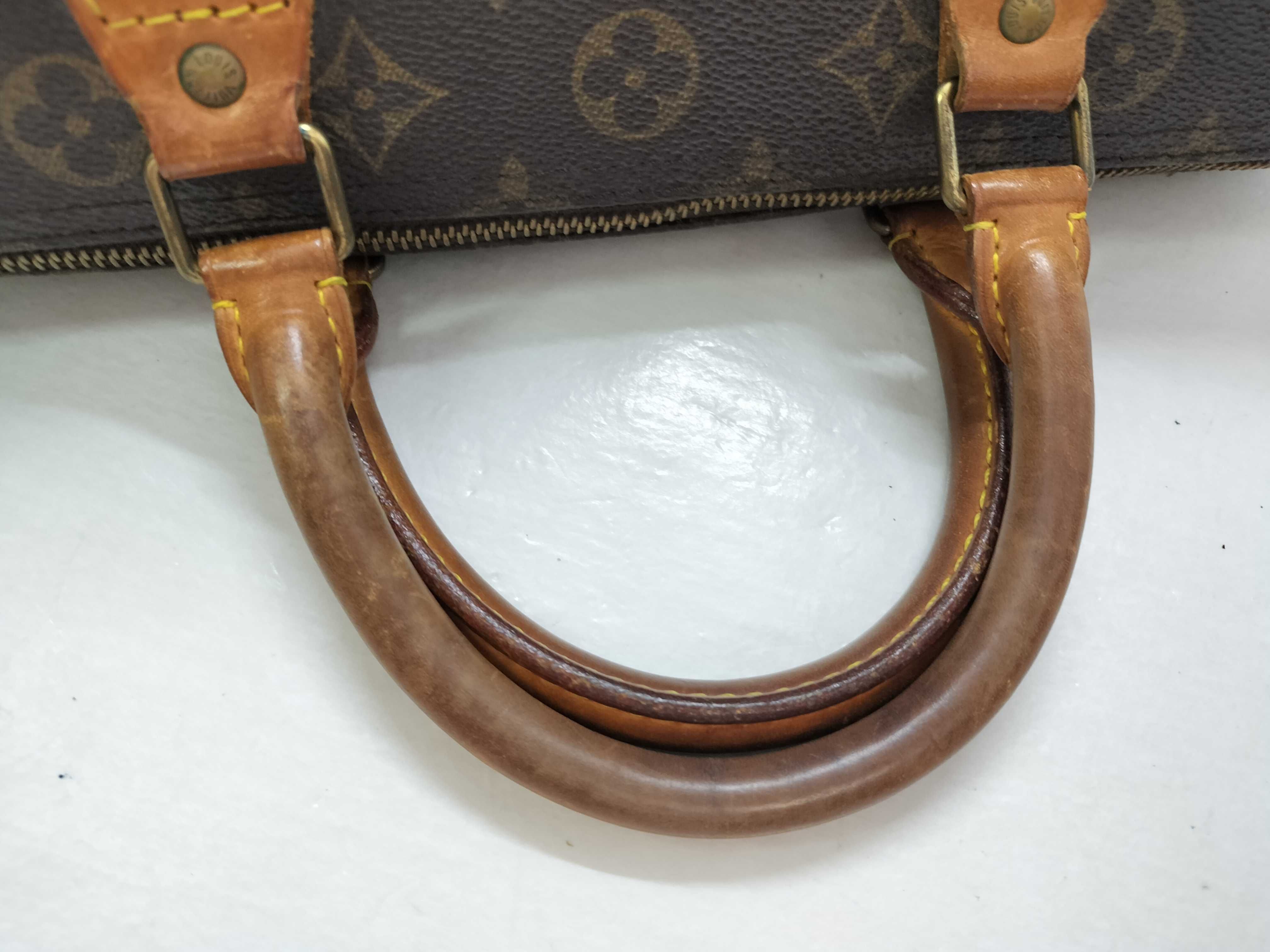 Monogram Louis Vuitton Speedy 30 Handbag — view 3