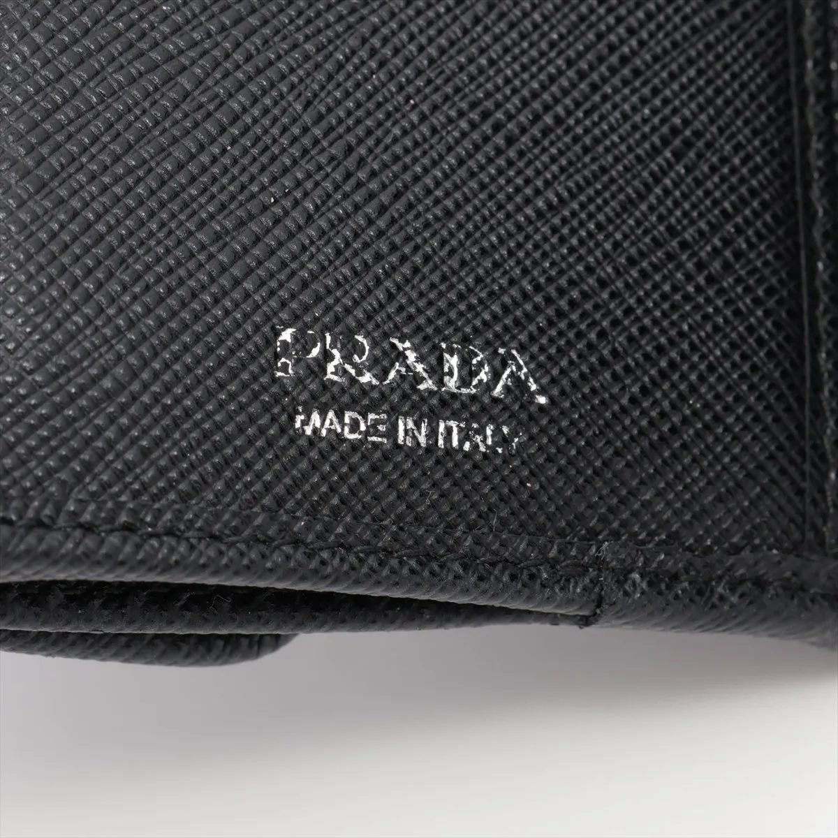 Saffiano 1MH043 Leather Compact Wallet Black — view 7