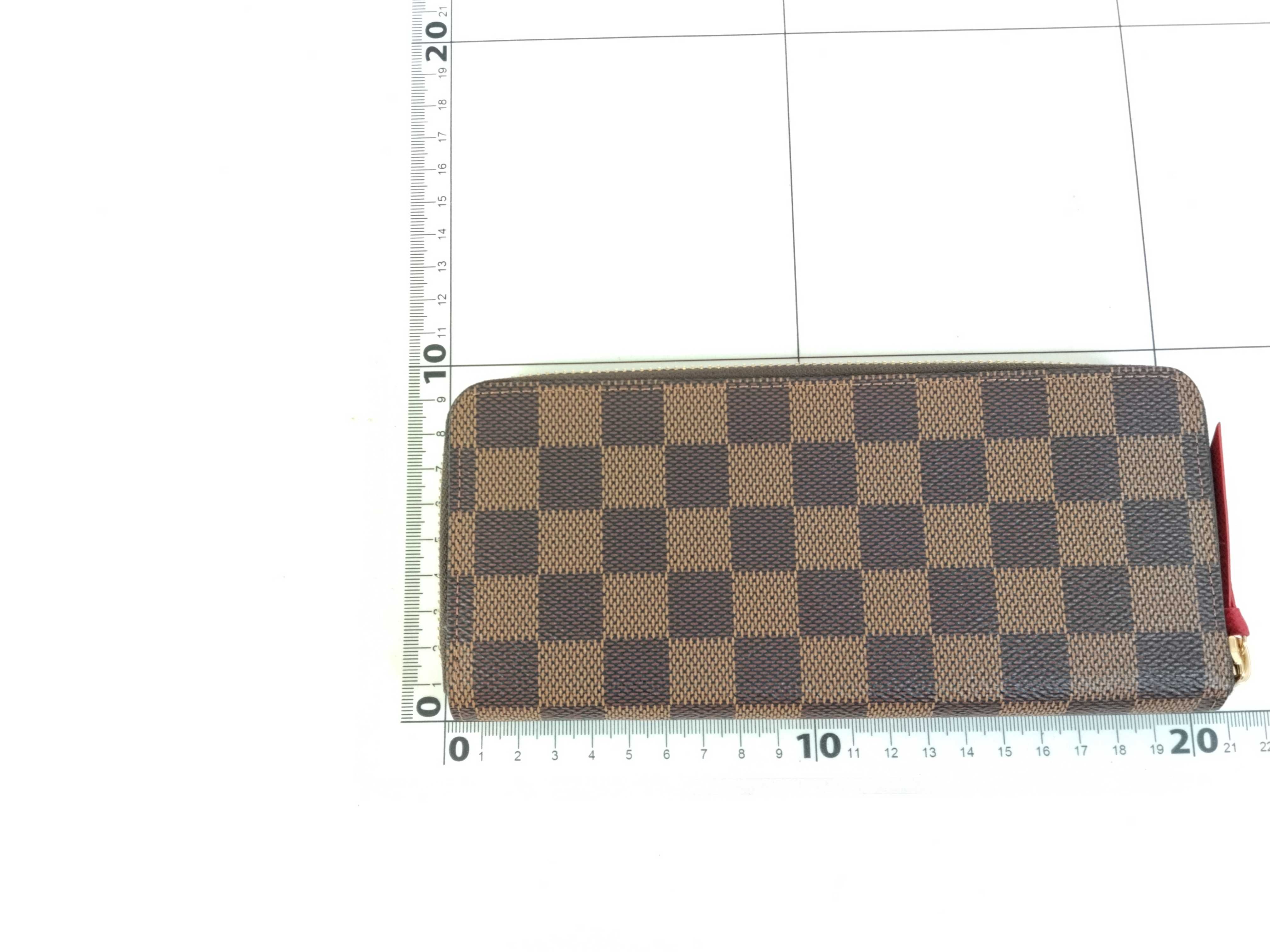 Damier LV Wallet — view 2