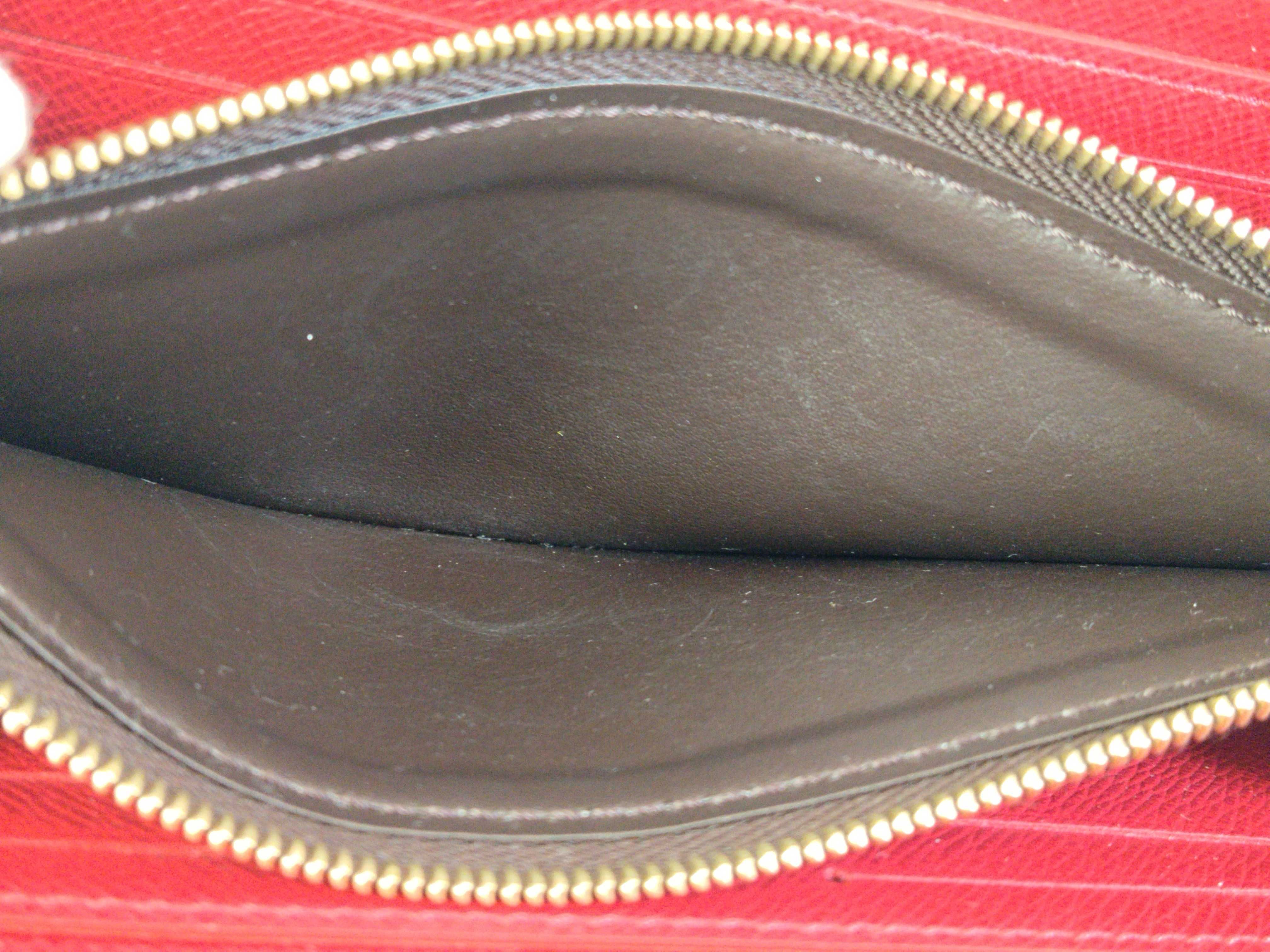 Damier LV Wallet — view 11