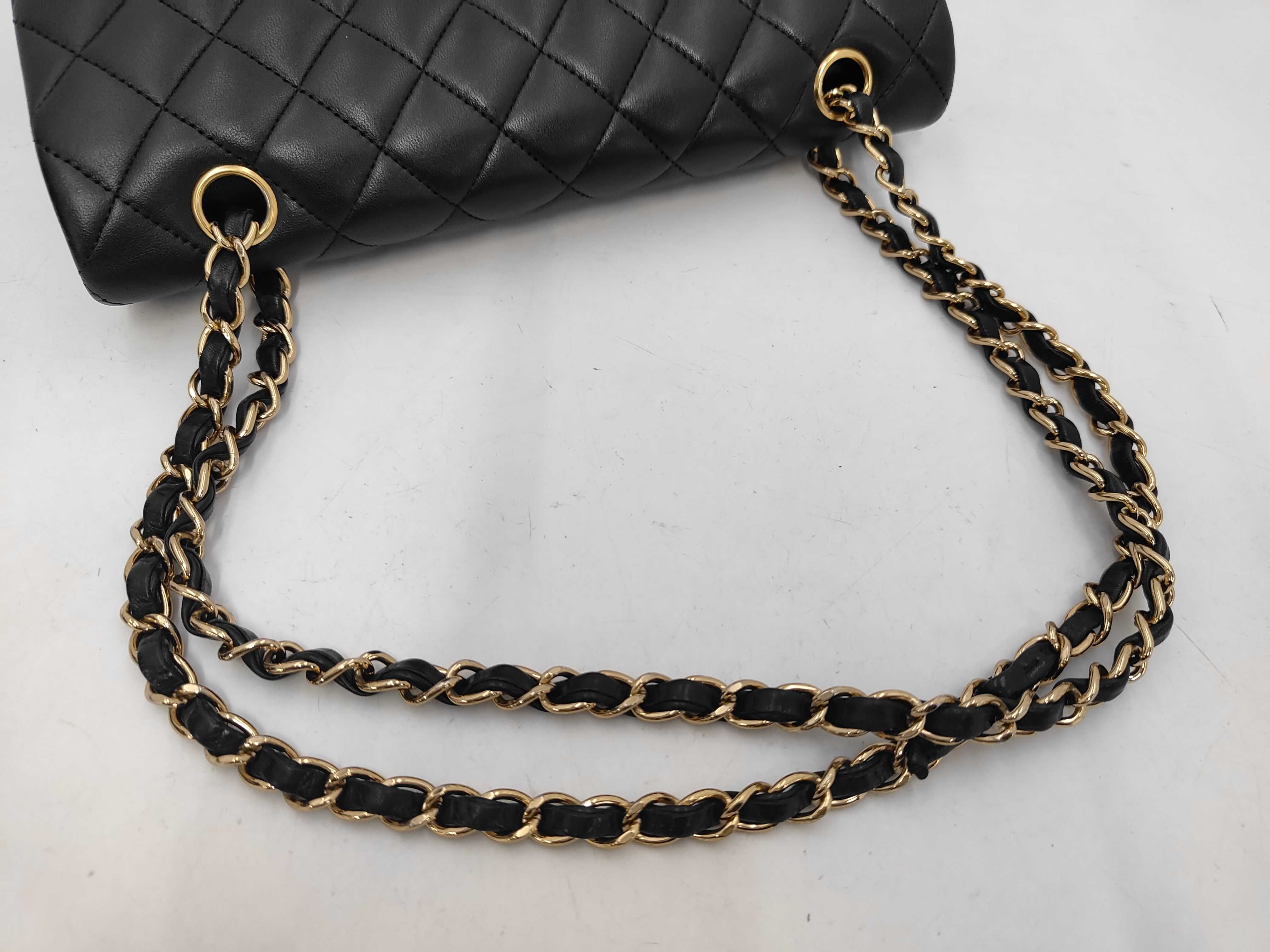CF Chain Bag Medium Shoulder Bag — view 3