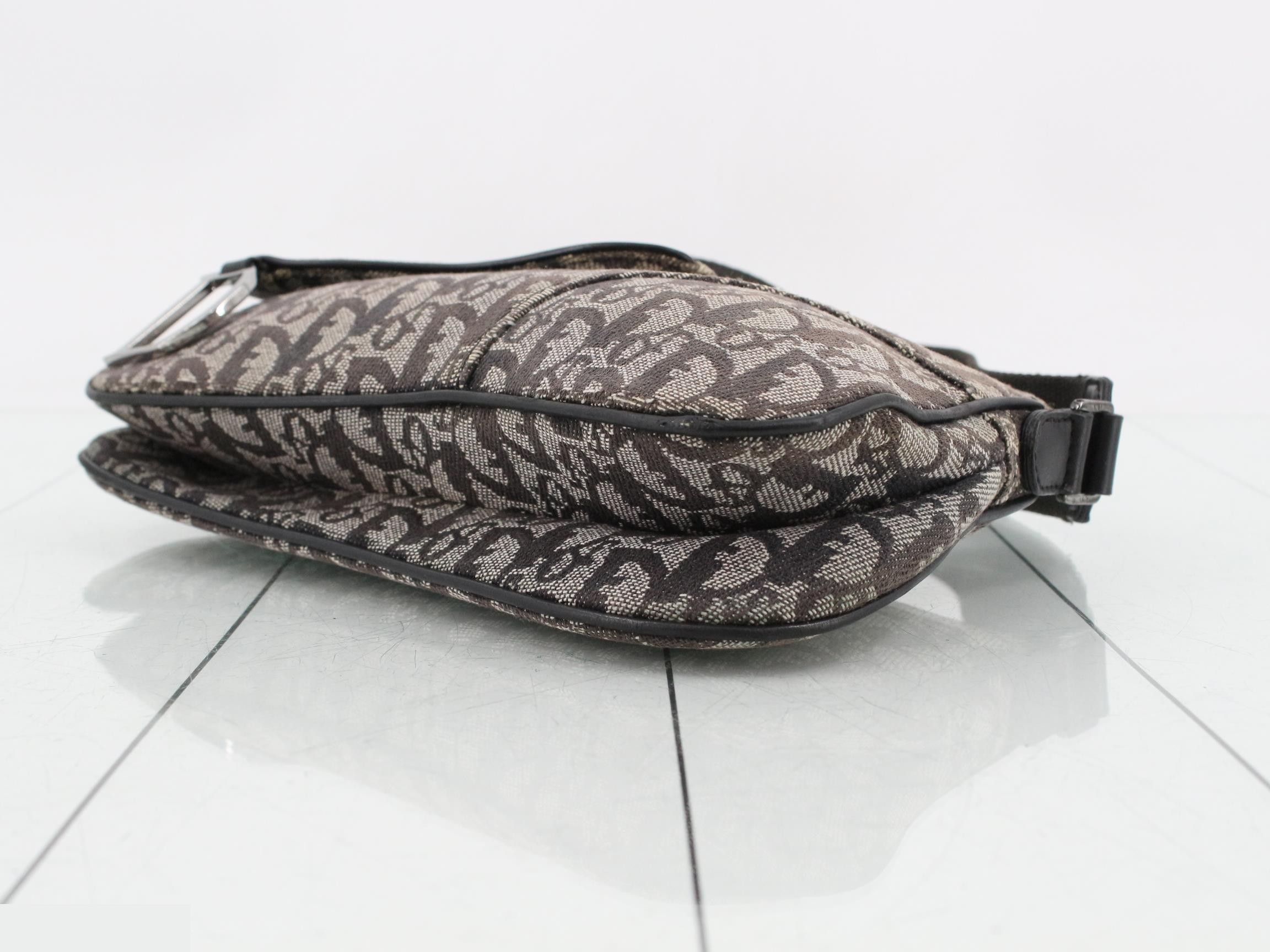 Trotter (bag) - Shoulder bag — view 6