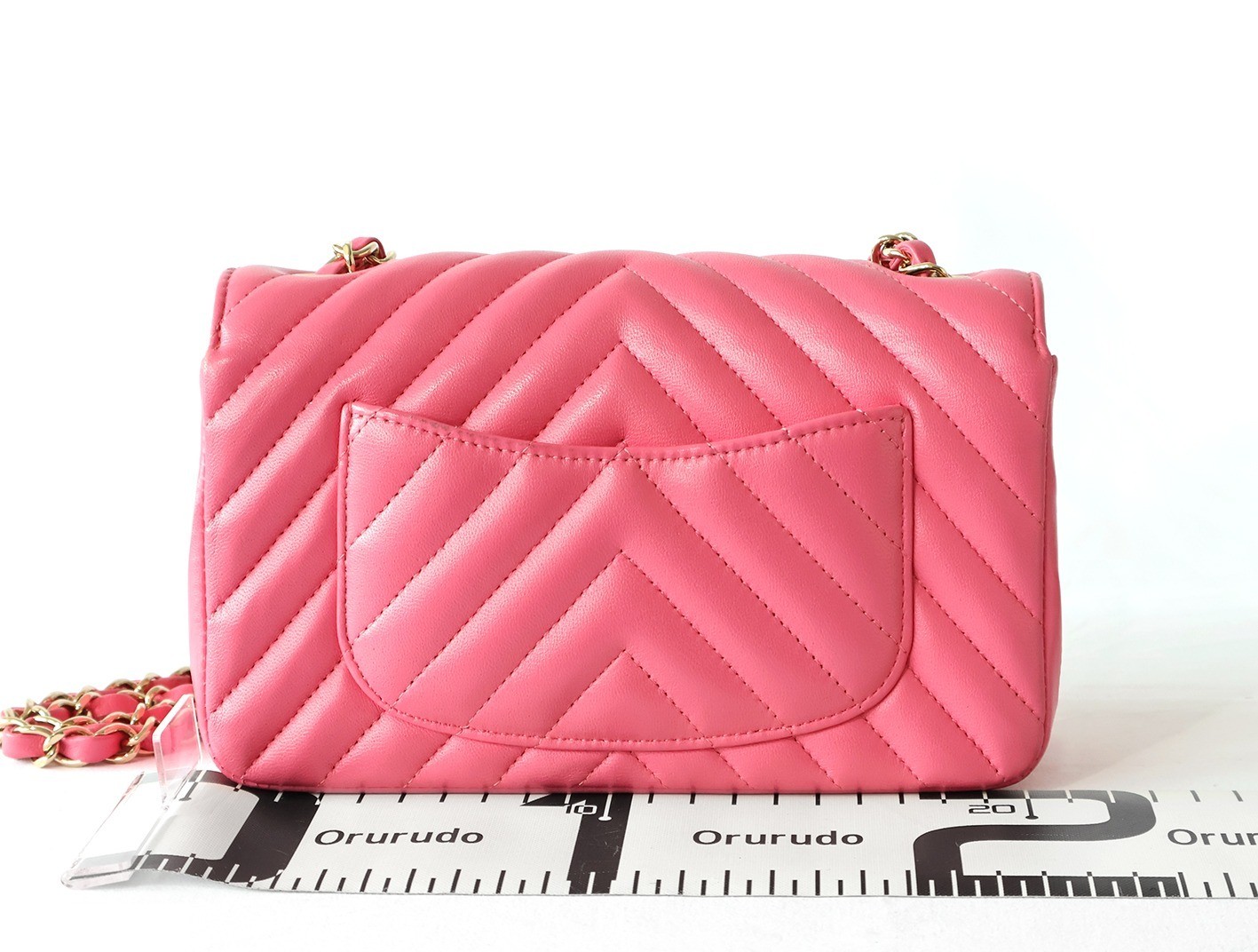 V-stitch lambskin mini chain shoulder bag, pink — view 2