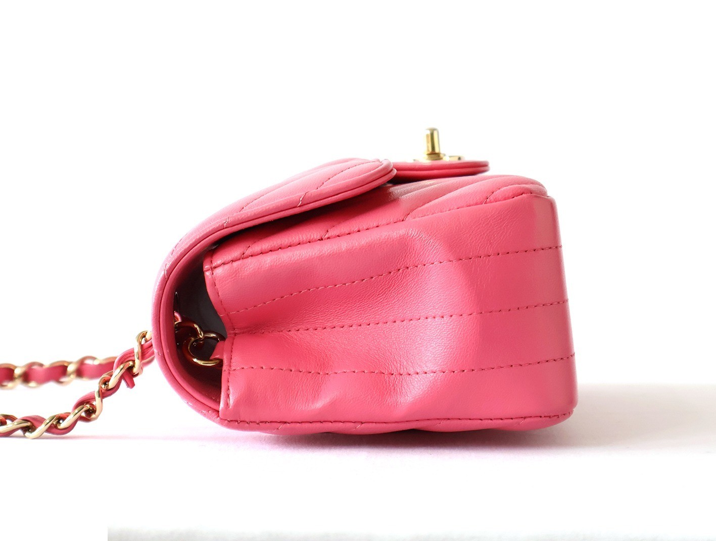 V-stitch lambskin mini chain shoulder bag, pink — view 6
